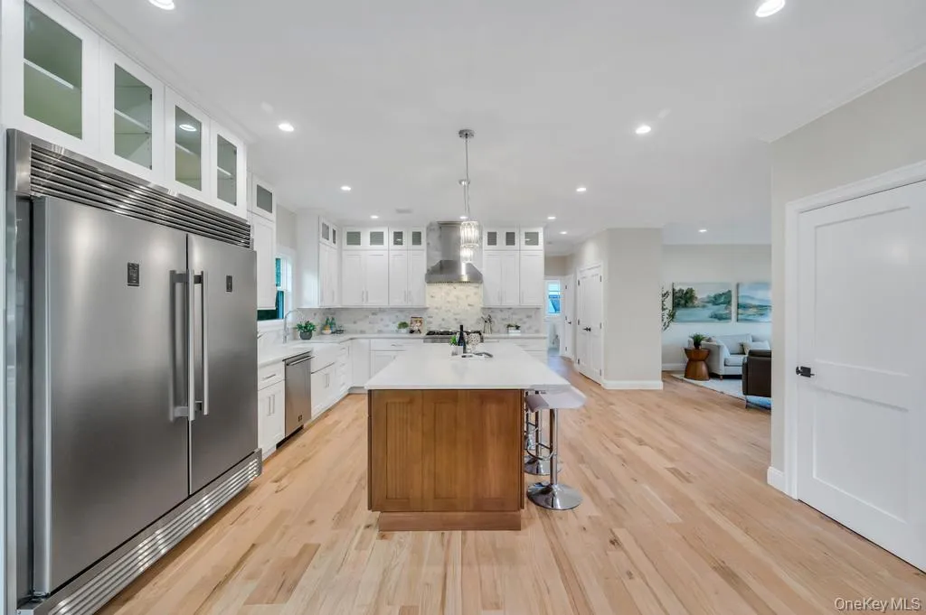 124 North Drive, Oyster Bay, NY, 5 Bedrooms Bedrooms, 9 Rooms Rooms,4 BathroomsBathrooms,Residential,For Rent,North,0,1004084 124 North Drive, Oyster Bay, NY, 5 Bedrooms Bedrooms, 9 Rooms Rooms,4 BathroomsBathrooms,Residential,For Rent,North,0,1004084