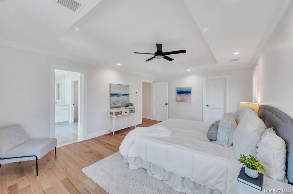124 North Drive, Oyster Bay, NY, 5 Bedrooms Bedrooms, 9 Rooms Rooms,4 BathroomsBathrooms,Residential,For Rent,North,0,1004084 124 North Drive, Oyster Bay, NY, 5 Bedrooms Bedrooms, 9 Rooms Rooms,4 BathroomsBathrooms,Residential,For Rent,North,0,1004084