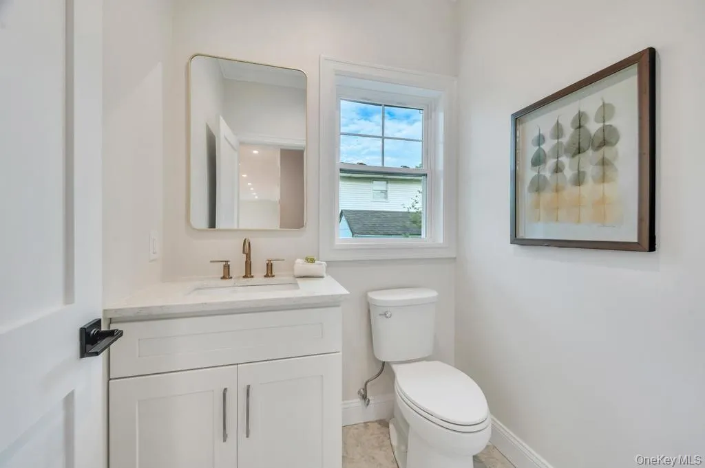 124 North Drive, Oyster Bay, NY, 5 Bedrooms Bedrooms, 9 Rooms Rooms,4 BathroomsBathrooms,Residential,For Rent,North,0,1004084 124 North Drive, Oyster Bay, NY, 5 Bedrooms Bedrooms, 9 Rooms Rooms,4 BathroomsBathrooms,Residential,For Rent,North,0,1004084