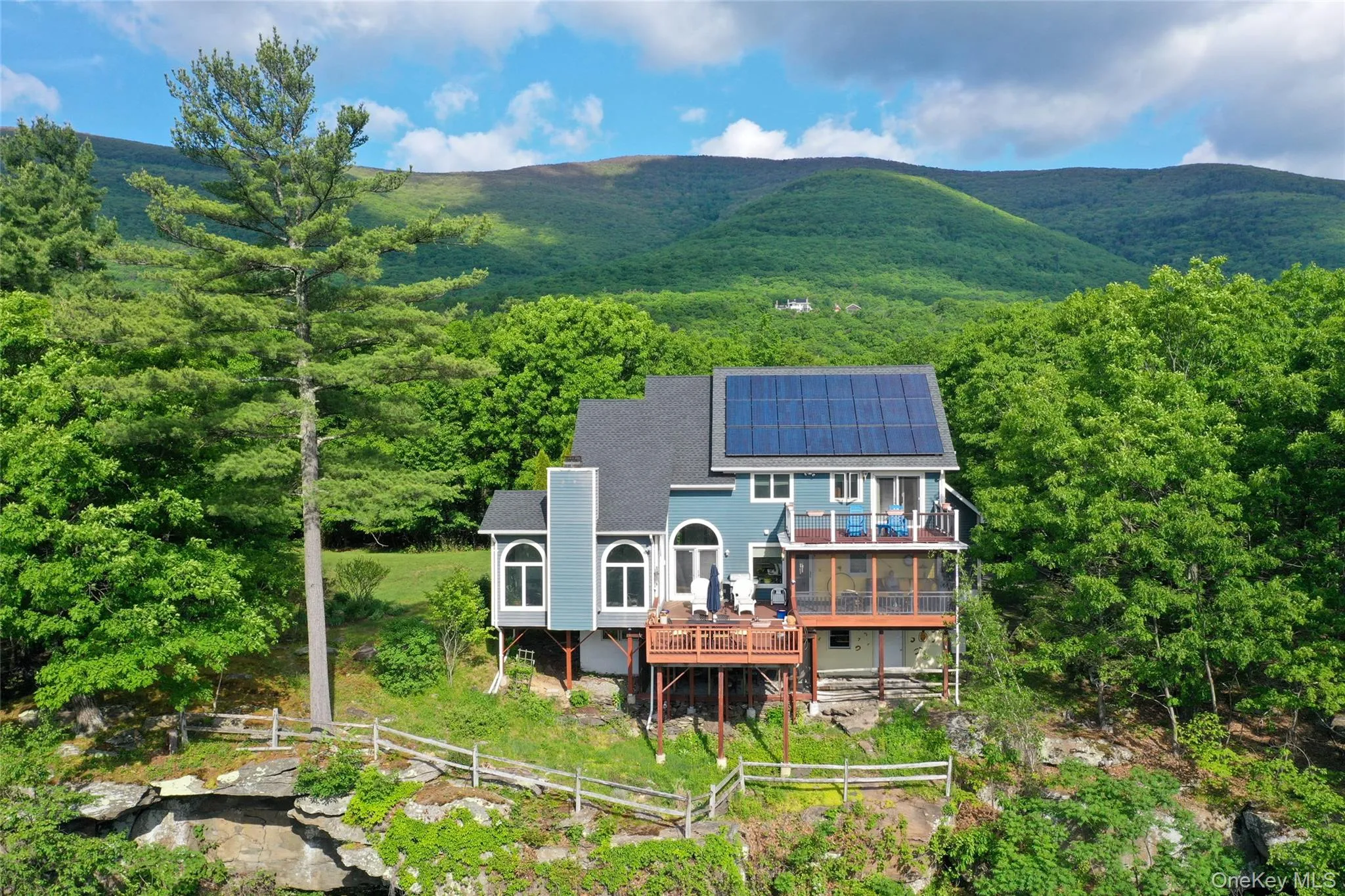 828 Saugerties Woodstock Road, Saugerties, NY, 4 Bedrooms Bedrooms, 17 Rooms Rooms,3 BathroomsBathrooms,Residential,For Rent,Saugerties Woodstock,0,1004085 828 Saugerties Woodstock Road, Saugerties, NY, 4 Bedrooms Bedrooms, 17 Rooms Rooms,3 BathroomsBathrooms,Residential,For Rent,Saugerties Woodstock,0,1004085