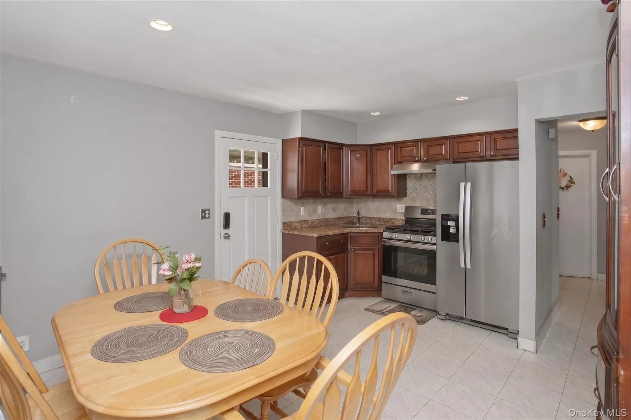503 12th Street, Hempstead, NY, 4 Bedrooms Bedrooms, 7 Rooms Rooms,2 BathroomsBathrooms,Residential,For Rent,12th,0,1004093 503 12th Street, Hempstead, NY, 4 Bedrooms Bedrooms, 7 Rooms Rooms,2 BathroomsBathrooms,Residential,For Rent,12th,0,1004093