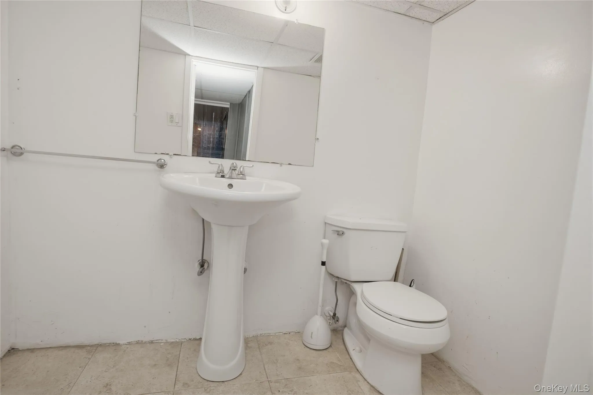 503 12th Street, Hempstead, NY, 4 Bedrooms Bedrooms, 7 Rooms Rooms,2 BathroomsBathrooms,Residential,For Rent,12th,0,1004093 503 12th Street, Hempstead, NY, 4 Bedrooms Bedrooms, 7 Rooms Rooms,2 BathroomsBathrooms,Residential,For Rent,12th,0,1004093