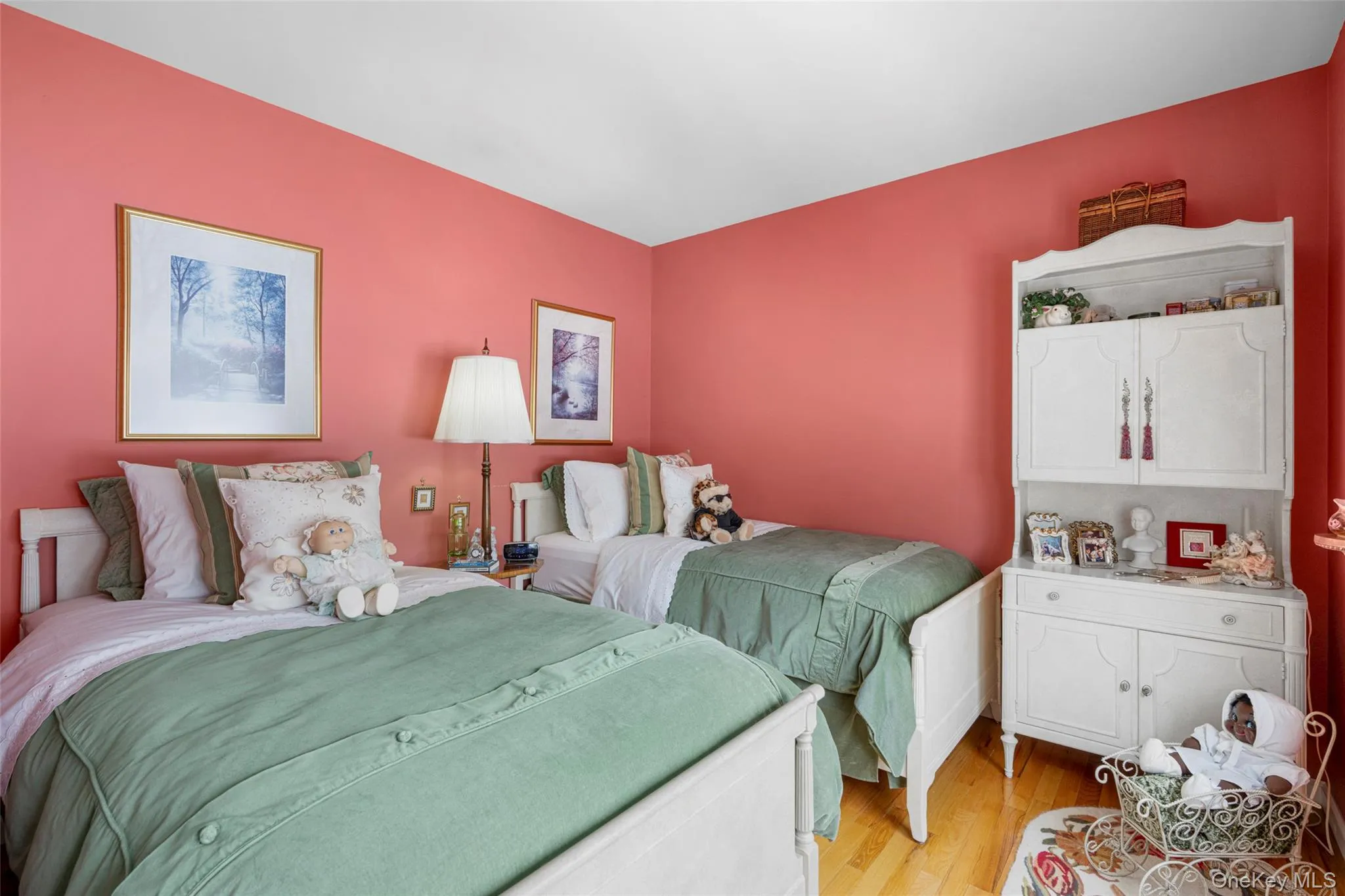 40 Burts Path, East Fishkill, NY, 4 Bedrooms Bedrooms, 12 Rooms Rooms,3 BathroomsBathrooms,Residential,For Rent,Burts,0,1004095 40 Burts Path, East Fishkill, NY, 4 Bedrooms Bedrooms, 12 Rooms Rooms,3 BathroomsBathrooms,Residential,For Rent,Burts,0,1004095