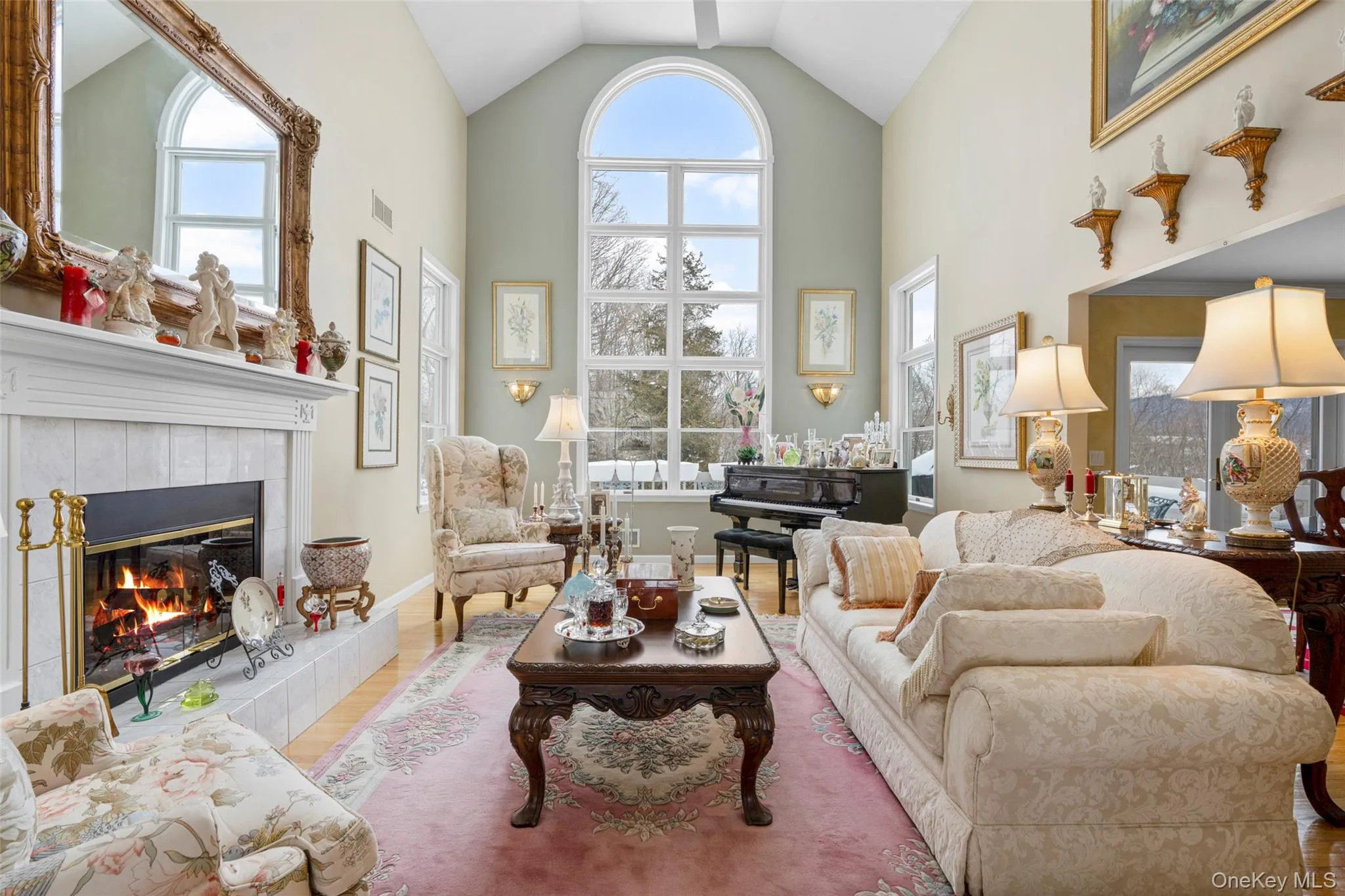 40 Burts Path, East Fishkill, NY, 4 Bedrooms Bedrooms, 12 Rooms Rooms,3 BathroomsBathrooms,Residential,For Rent,Burts,0,1004095 40 Burts Path, East Fishkill, NY, 4 Bedrooms Bedrooms, 12 Rooms Rooms,3 BathroomsBathrooms,Residential,For Rent,Burts,0,1004095