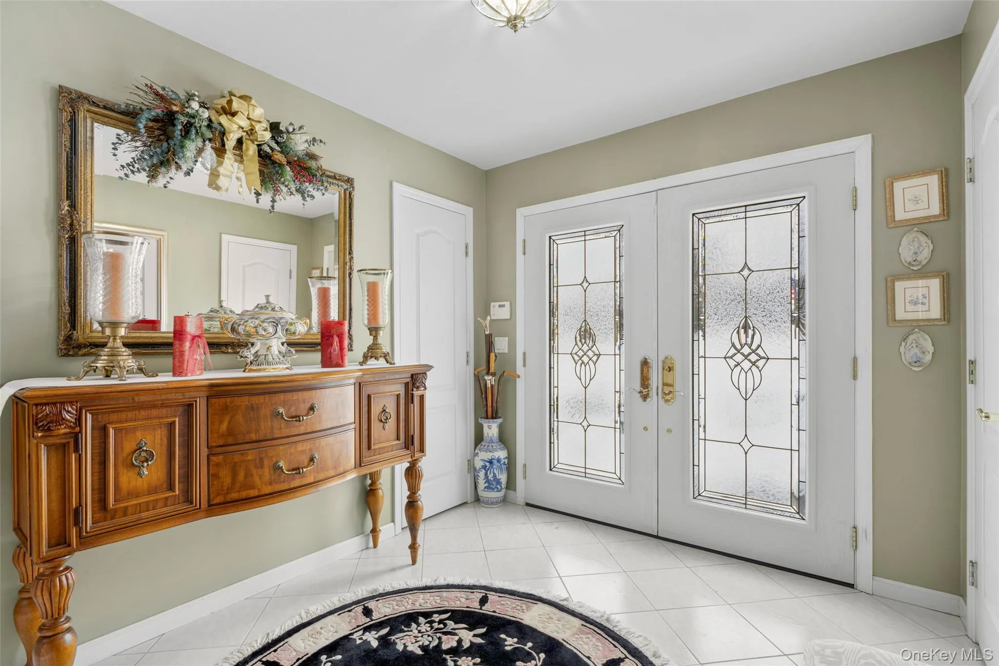 40 Burts Path, East Fishkill, NY, 4 Bedrooms Bedrooms, 12 Rooms Rooms,3 BathroomsBathrooms,Residential,For Rent,Burts,0,1004095 40 Burts Path, East Fishkill, NY, 4 Bedrooms Bedrooms, 12 Rooms Rooms,3 BathroomsBathrooms,Residential,For Rent,Burts,0,1004095
