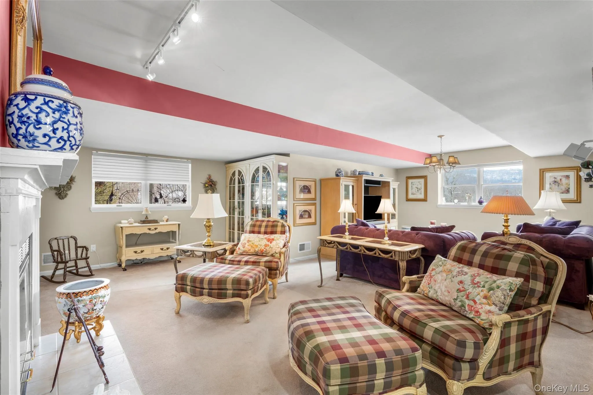 40 Burts Path, East Fishkill, NY, 4 Bedrooms Bedrooms, 12 Rooms Rooms,3 BathroomsBathrooms,Residential,For Rent,Burts,0,1004095 40 Burts Path, East Fishkill, NY, 4 Bedrooms Bedrooms, 12 Rooms Rooms,3 BathroomsBathrooms,Residential,For Rent,Burts,0,1004095