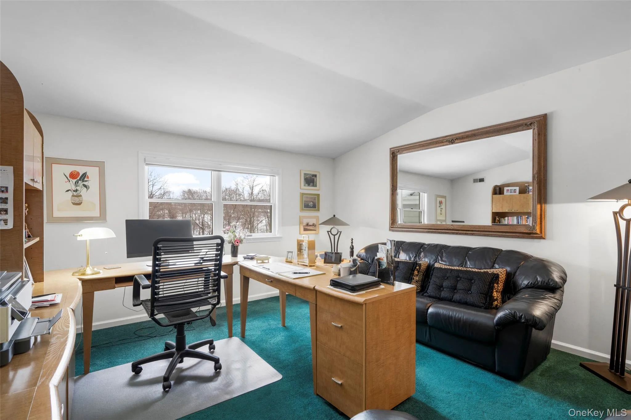 40 Burts Path, East Fishkill, NY, 4 Bedrooms Bedrooms, 12 Rooms Rooms,3 BathroomsBathrooms,Residential,For Rent,Burts,0,1004095 40 Burts Path, East Fishkill, NY, 4 Bedrooms Bedrooms, 12 Rooms Rooms,3 BathroomsBathrooms,Residential,For Rent,Burts,0,1004095