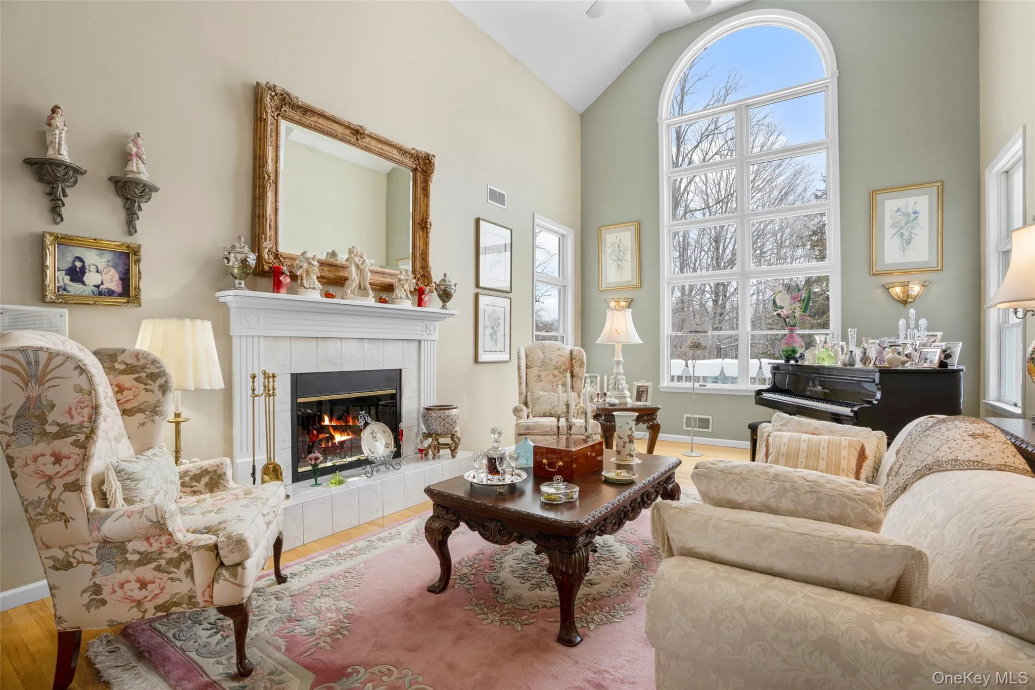 40 Burts Path, East Fishkill, NY, 4 Bedrooms Bedrooms, 12 Rooms Rooms,3 BathroomsBathrooms,Residential,For Rent,Burts,0,1004095 40 Burts Path, East Fishkill, NY, 4 Bedrooms Bedrooms, 12 Rooms Rooms,3 BathroomsBathrooms,Residential,For Rent,Burts,0,1004095
