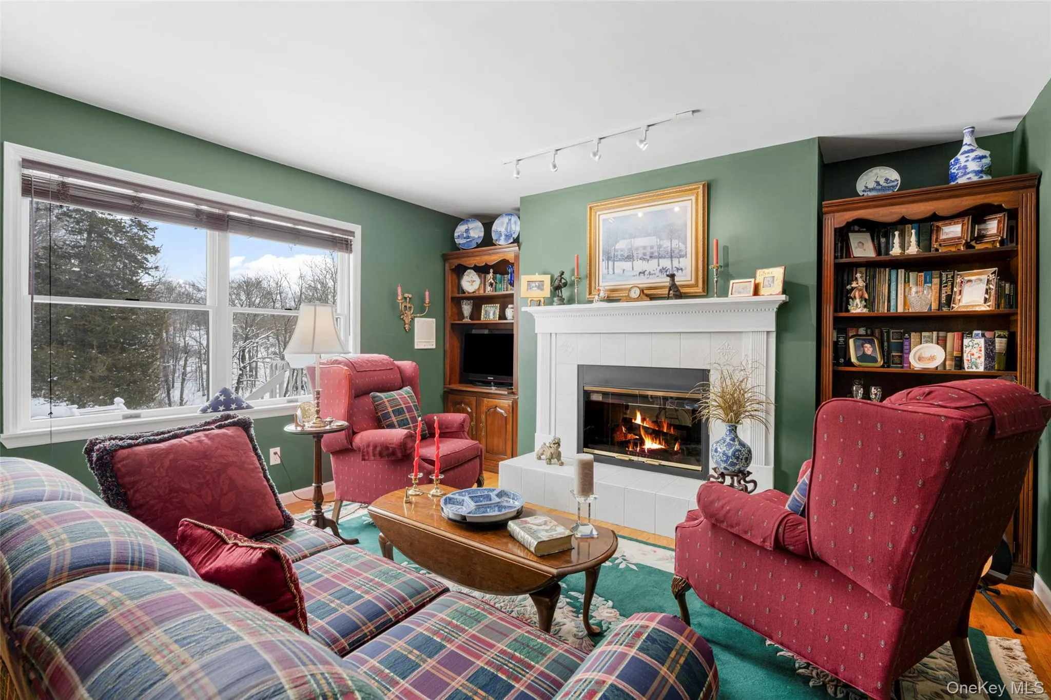 40 Burts Path, East Fishkill, NY, 4 Bedrooms Bedrooms, 12 Rooms Rooms,3 BathroomsBathrooms,Residential,For Rent,Burts,0,1004095 40 Burts Path, East Fishkill, NY, 4 Bedrooms Bedrooms, 12 Rooms Rooms,3 BathroomsBathrooms,Residential,For Rent,Burts,0,1004095