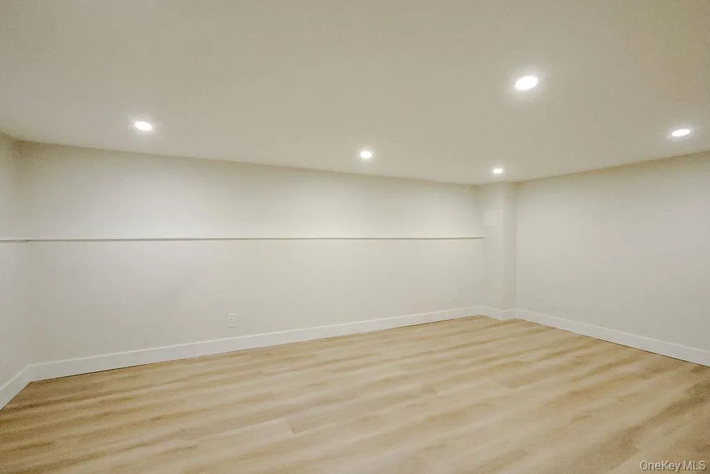 1011 Parkway Place, Peekskill, NY, 3 Bedrooms Bedrooms, 5 Rooms Rooms,1 BathroomBathrooms,Residential,For Rent,Parkway,0,1004100 1011 Parkway Place, Peekskill, NY, 3 Bedrooms Bedrooms, 5 Rooms Rooms,1 BathroomBathrooms,Residential,For Rent,Parkway,0,1004100