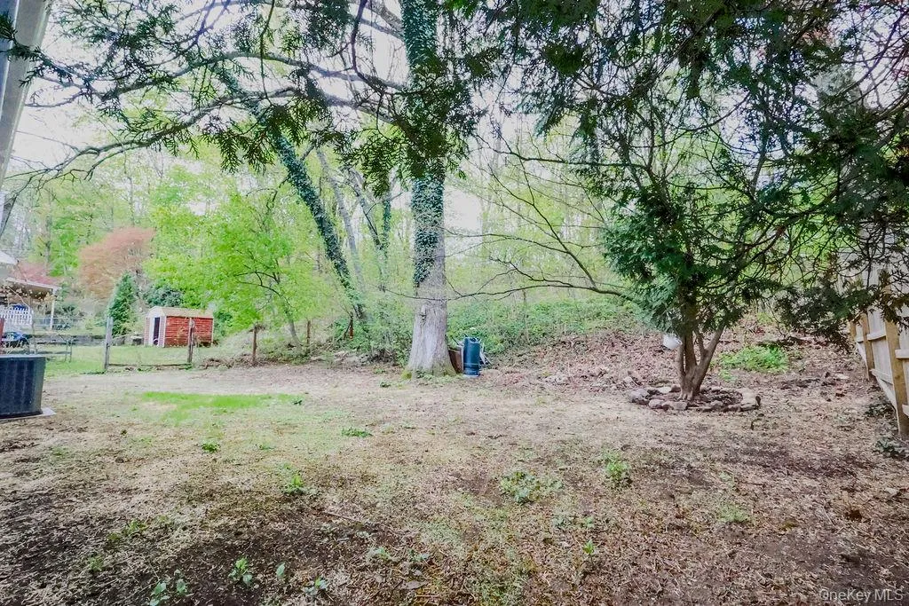 1011 Parkway Place, Peekskill, NY, 3 Bedrooms Bedrooms, 5 Rooms Rooms,1 BathroomBathrooms,Residential,For Rent,Parkway,0,1004100 1011 Parkway Place, Peekskill, NY, 3 Bedrooms Bedrooms, 5 Rooms Rooms,1 BathroomBathrooms,Residential,For Rent,Parkway,0,1004100