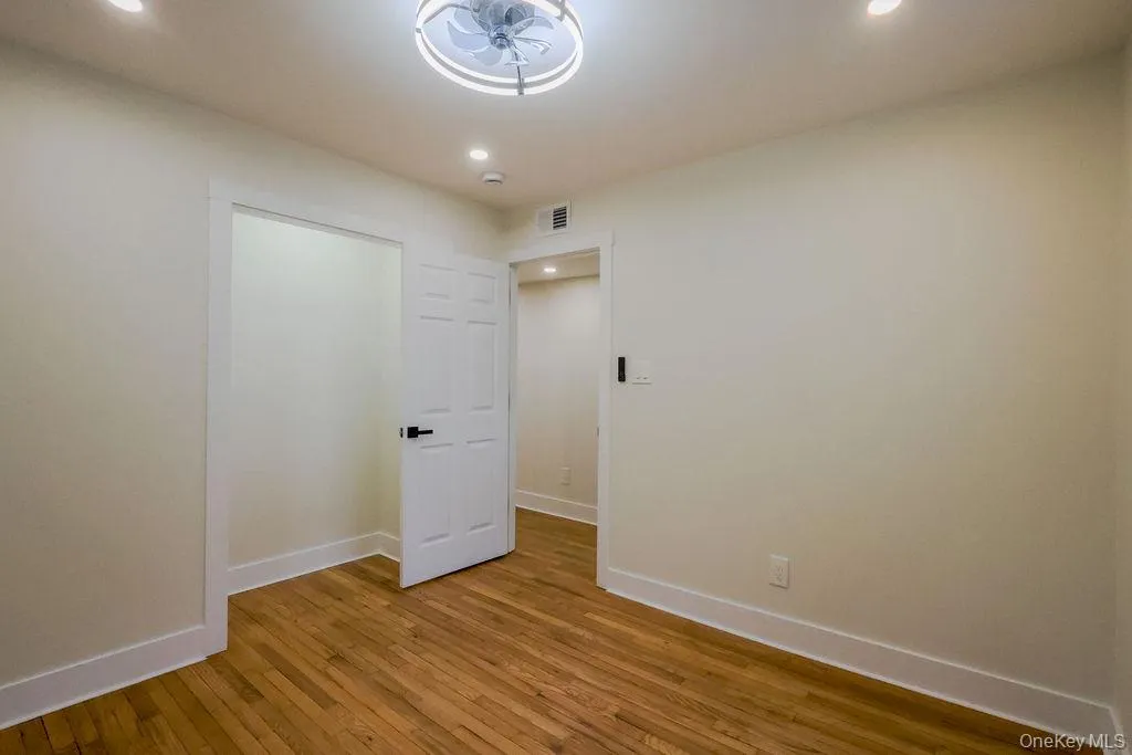 1011 Parkway Place, Peekskill, NY, 3 Bedrooms Bedrooms, 5 Rooms Rooms,1 BathroomBathrooms,Residential,For Rent,Parkway,0,1004100 1011 Parkway Place, Peekskill, NY, 3 Bedrooms Bedrooms, 5 Rooms Rooms,1 BathroomBathrooms,Residential,For Rent,Parkway,0,1004100