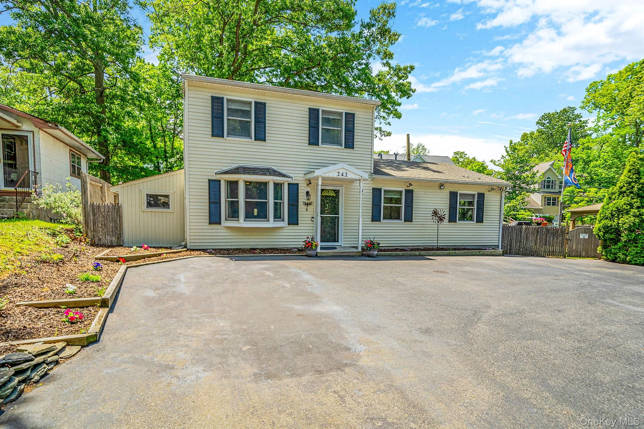 242 Lower Rocky Point Road, Brookhaven, NY, 3 Bedrooms Bedrooms, 7 Rooms Rooms,2 BathroomsBathrooms,Residential,For Rent,Lower Rocky Point,0,1004108 242 Lower Rocky Point Road, Brookhaven, NY, 3 Bedrooms Bedrooms, 7 Rooms Rooms,2 BathroomsBathrooms,Residential,For Rent,Lower Rocky Point,0,1004108