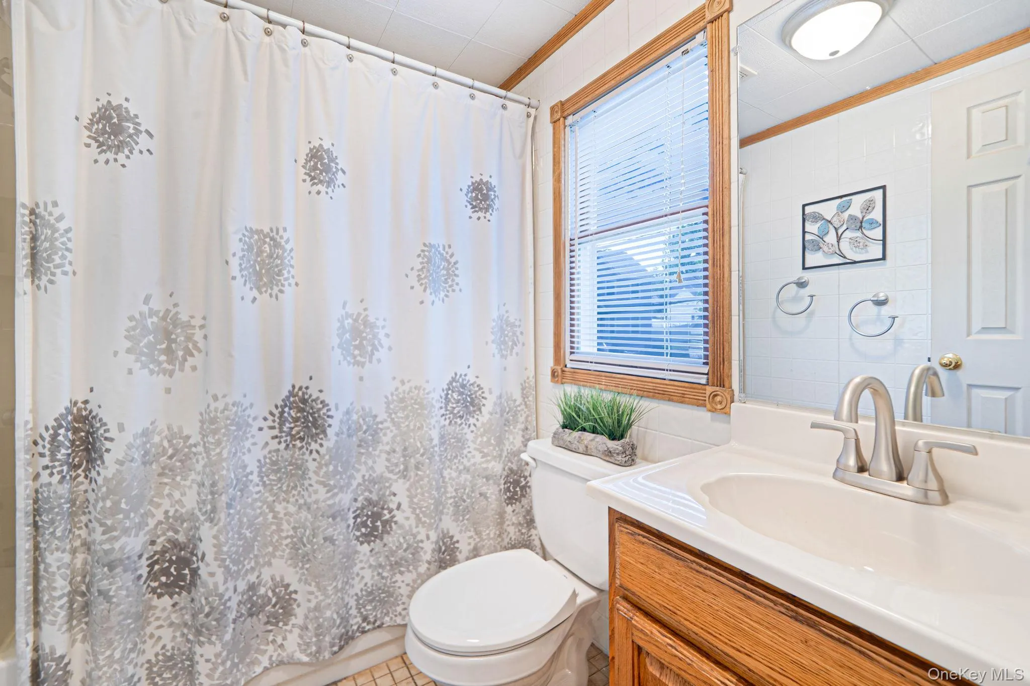 242 Lower Rocky Point Road, Brookhaven, NY, 3 Bedrooms Bedrooms, 7 Rooms Rooms,2 BathroomsBathrooms,Residential,For Rent,Lower Rocky Point,0,1004108 242 Lower Rocky Point Road, Brookhaven, NY, 3 Bedrooms Bedrooms, 7 Rooms Rooms,2 BathroomsBathrooms,Residential,For Rent,Lower Rocky Point,0,1004108