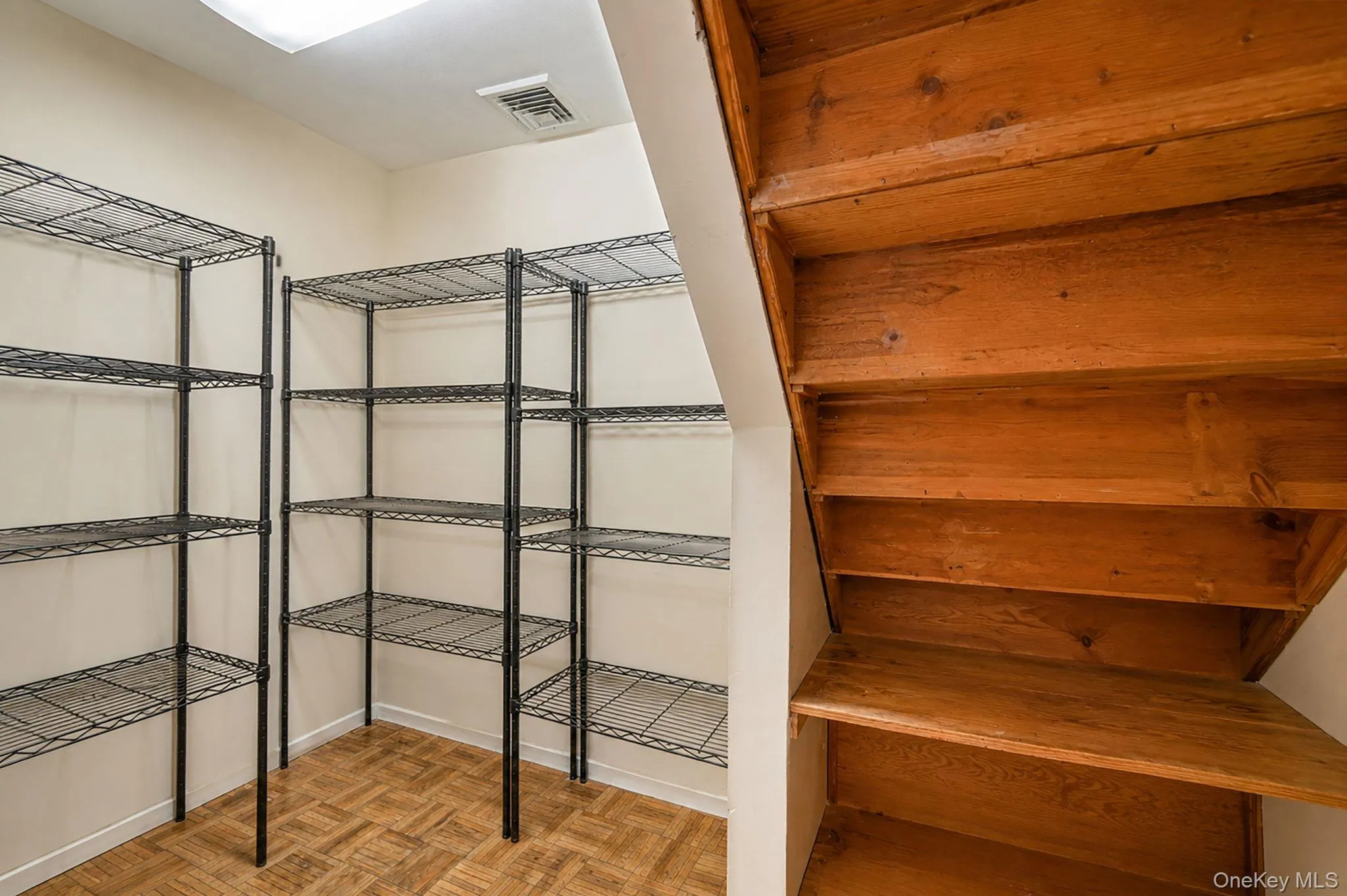 242 Lower Rocky Point Road, Brookhaven, NY, 3 Bedrooms Bedrooms, 7 Rooms Rooms,2 BathroomsBathrooms,Residential,For Rent,Lower Rocky Point,0,1004108 242 Lower Rocky Point Road, Brookhaven, NY, 3 Bedrooms Bedrooms, 7 Rooms Rooms,2 BathroomsBathrooms,Residential,For Rent,Lower Rocky Point,0,1004108