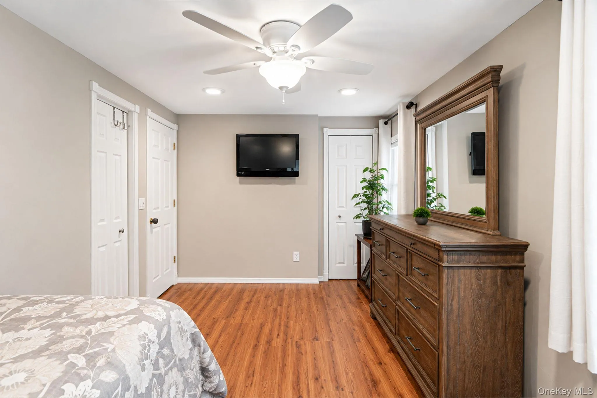 242 Lower Rocky Point Road, Brookhaven, NY, 3 Bedrooms Bedrooms, 7 Rooms Rooms,2 BathroomsBathrooms,Residential,For Rent,Lower Rocky Point,0,1004108 242 Lower Rocky Point Road, Brookhaven, NY, 3 Bedrooms Bedrooms, 7 Rooms Rooms,2 BathroomsBathrooms,Residential,For Rent,Lower Rocky Point,0,1004108