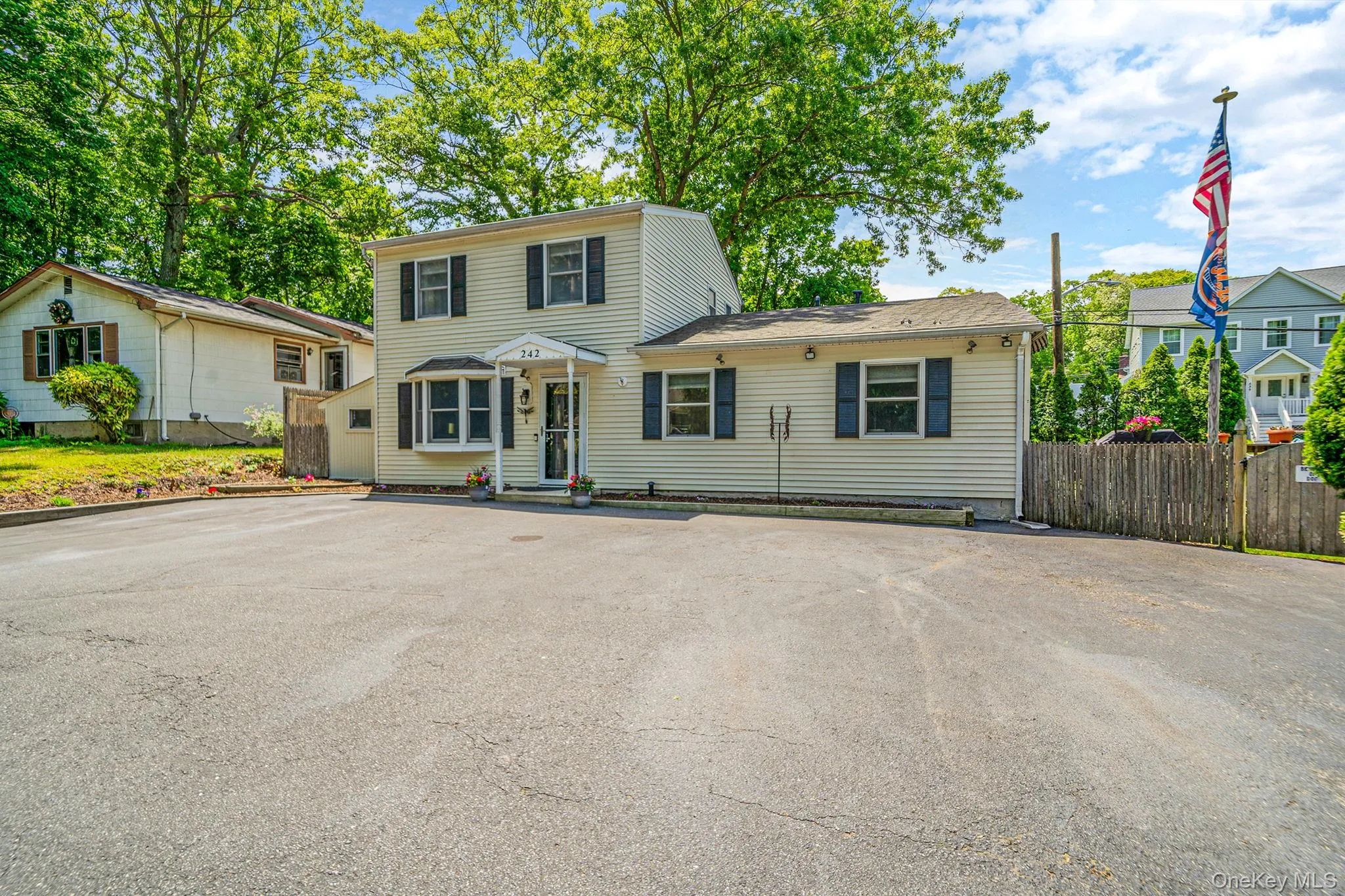 242 Lower Rocky Point Road, Brookhaven, NY, 3 Bedrooms Bedrooms, 7 Rooms Rooms,2 BathroomsBathrooms,Residential,For Rent,Lower Rocky Point,0,1004108 242 Lower Rocky Point Road, Brookhaven, NY, 3 Bedrooms Bedrooms, 7 Rooms Rooms,2 BathroomsBathrooms,Residential,For Rent,Lower Rocky Point,0,1004108