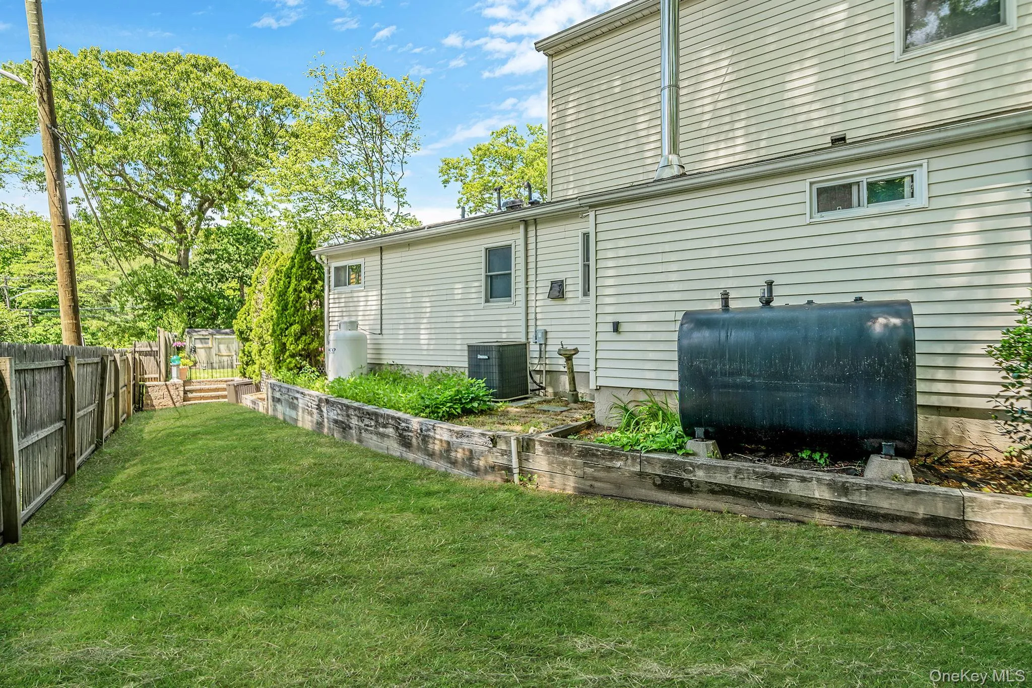242 Lower Rocky Point Road, Brookhaven, NY, 3 Bedrooms Bedrooms, 7 Rooms Rooms,2 BathroomsBathrooms,Residential,For Rent,Lower Rocky Point,0,1004108 242 Lower Rocky Point Road, Brookhaven, NY, 3 Bedrooms Bedrooms, 7 Rooms Rooms,2 BathroomsBathrooms,Residential,For Rent,Lower Rocky Point,0,1004108