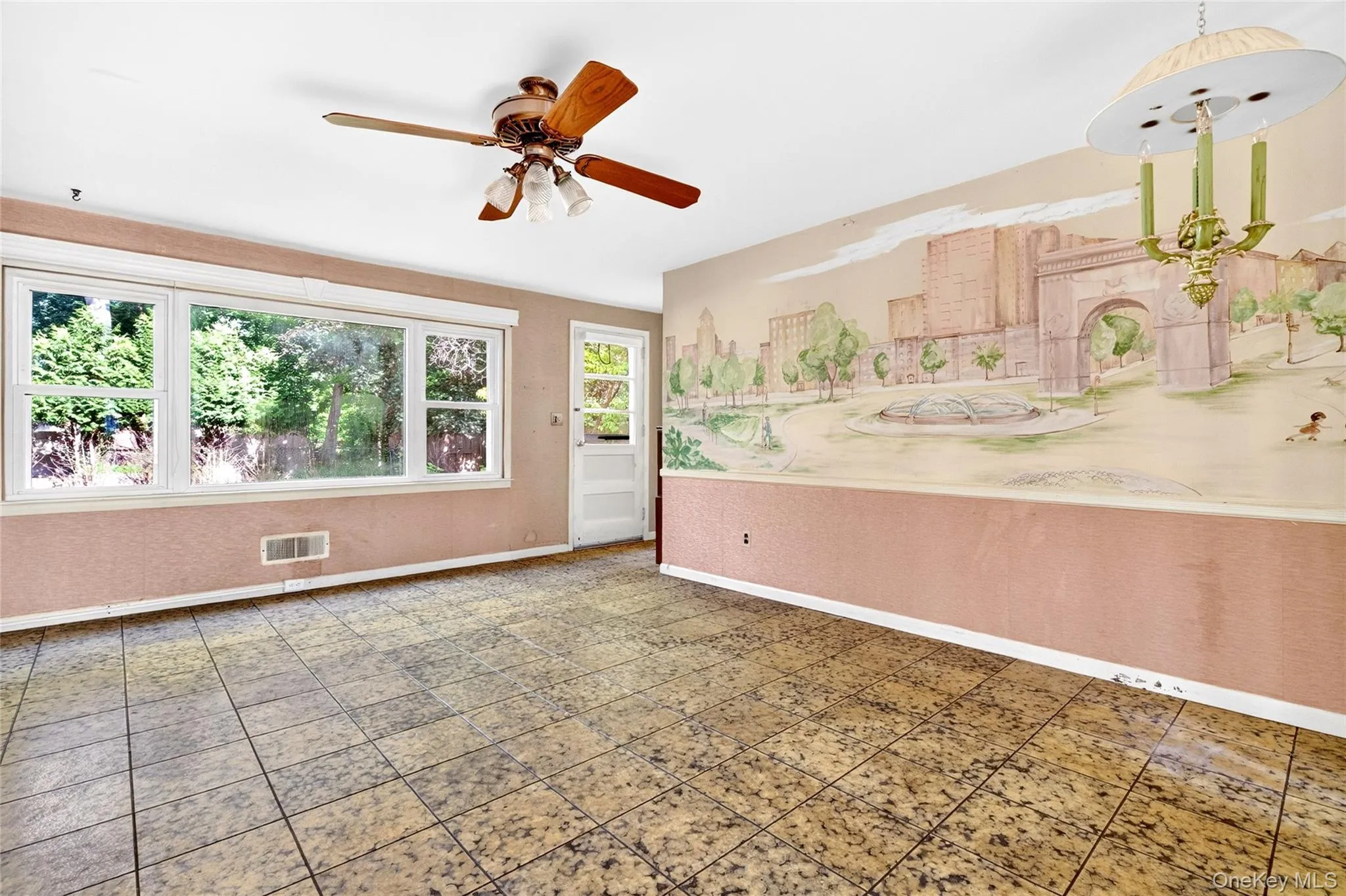 2 Forest Knoll Drive, Ramapo, NY, 3 Bedrooms Bedrooms, 6 Rooms Rooms,1 BathroomBathrooms,Residential,For Rent,Forest Knoll,0,1004111 2 Forest Knoll Drive, Ramapo, NY, 3 Bedrooms Bedrooms, 6 Rooms Rooms,1 BathroomBathrooms,Residential,For Rent,Forest Knoll,0,1004111