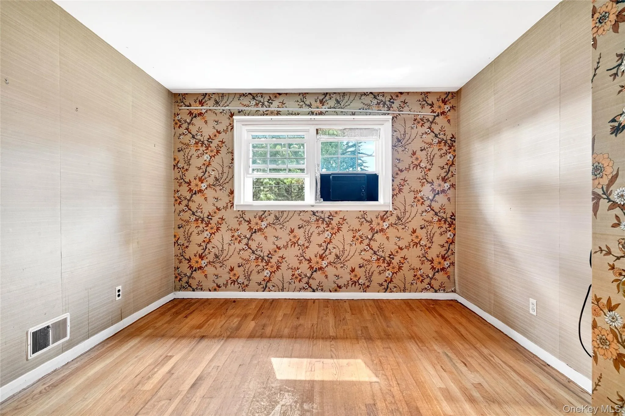 2 Forest Knoll Drive, Ramapo, NY, 3 Bedrooms Bedrooms, 6 Rooms Rooms,1 BathroomBathrooms,Residential,For Rent,Forest Knoll,0,1004111 2 Forest Knoll Drive, Ramapo, NY, 3 Bedrooms Bedrooms, 6 Rooms Rooms,1 BathroomBathrooms,Residential,For Rent,Forest Knoll,0,1004111
