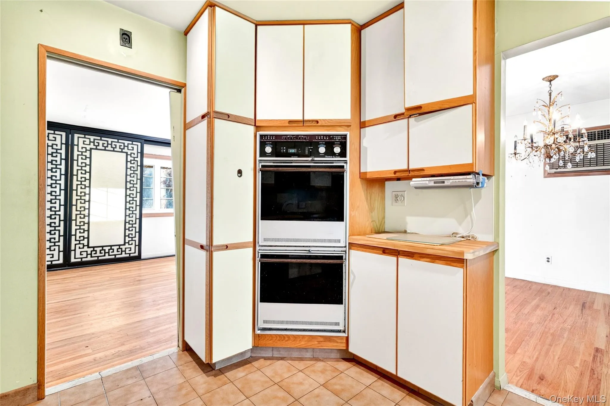 2 Forest Knoll Drive, Ramapo, NY, 3 Bedrooms Bedrooms, 6 Rooms Rooms,1 BathroomBathrooms,Residential,For Rent,Forest Knoll,0,1004111 2 Forest Knoll Drive, Ramapo, NY, 3 Bedrooms Bedrooms, 6 Rooms Rooms,1 BathroomBathrooms,Residential,For Rent,Forest Knoll,0,1004111