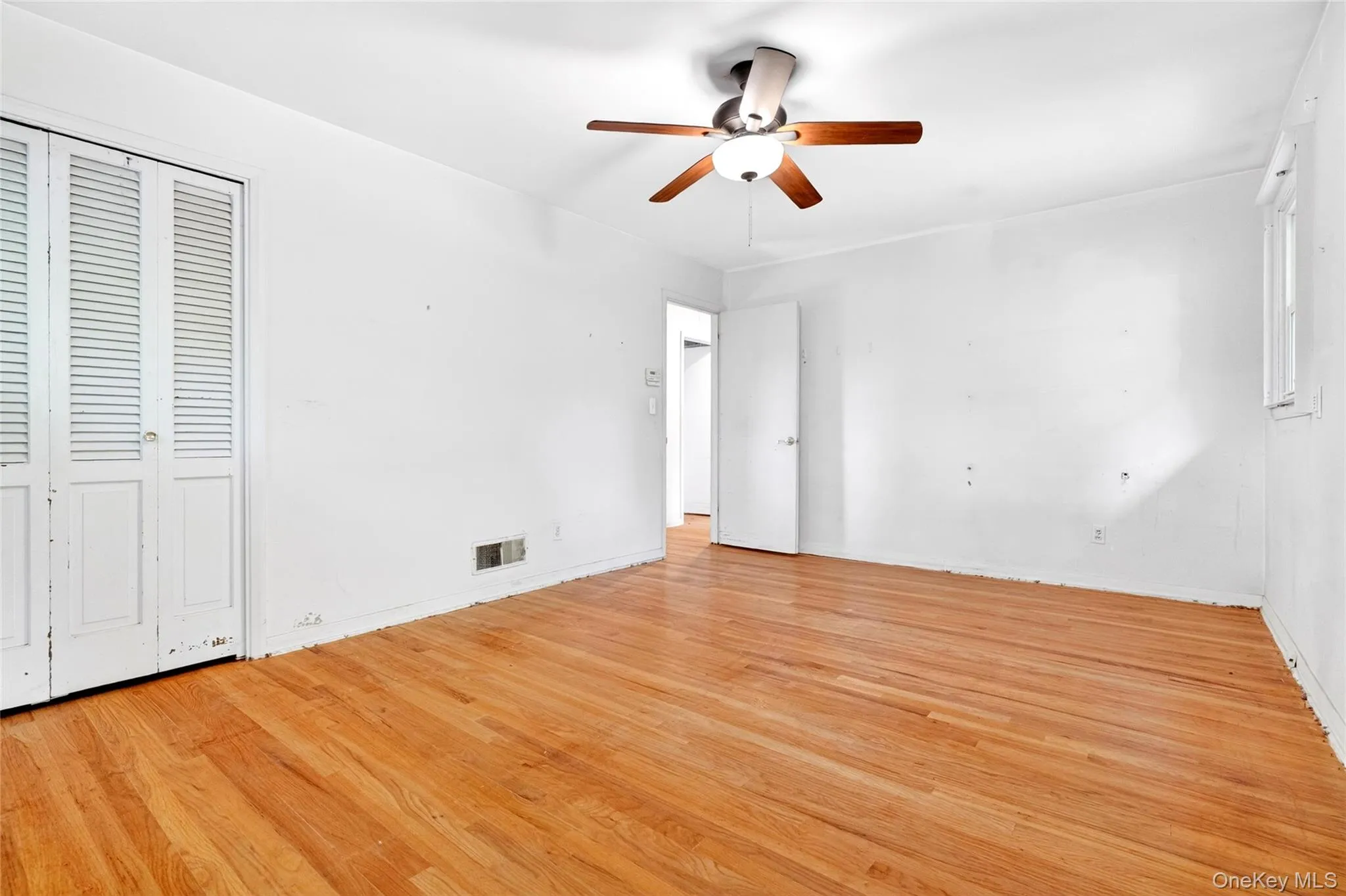2 Forest Knoll Drive, Ramapo, NY, 3 Bedrooms Bedrooms, 6 Rooms Rooms,1 BathroomBathrooms,Residential,For Rent,Forest Knoll,0,1004111 2 Forest Knoll Drive, Ramapo, NY, 3 Bedrooms Bedrooms, 6 Rooms Rooms,1 BathroomBathrooms,Residential,For Rent,Forest Knoll,0,1004111
