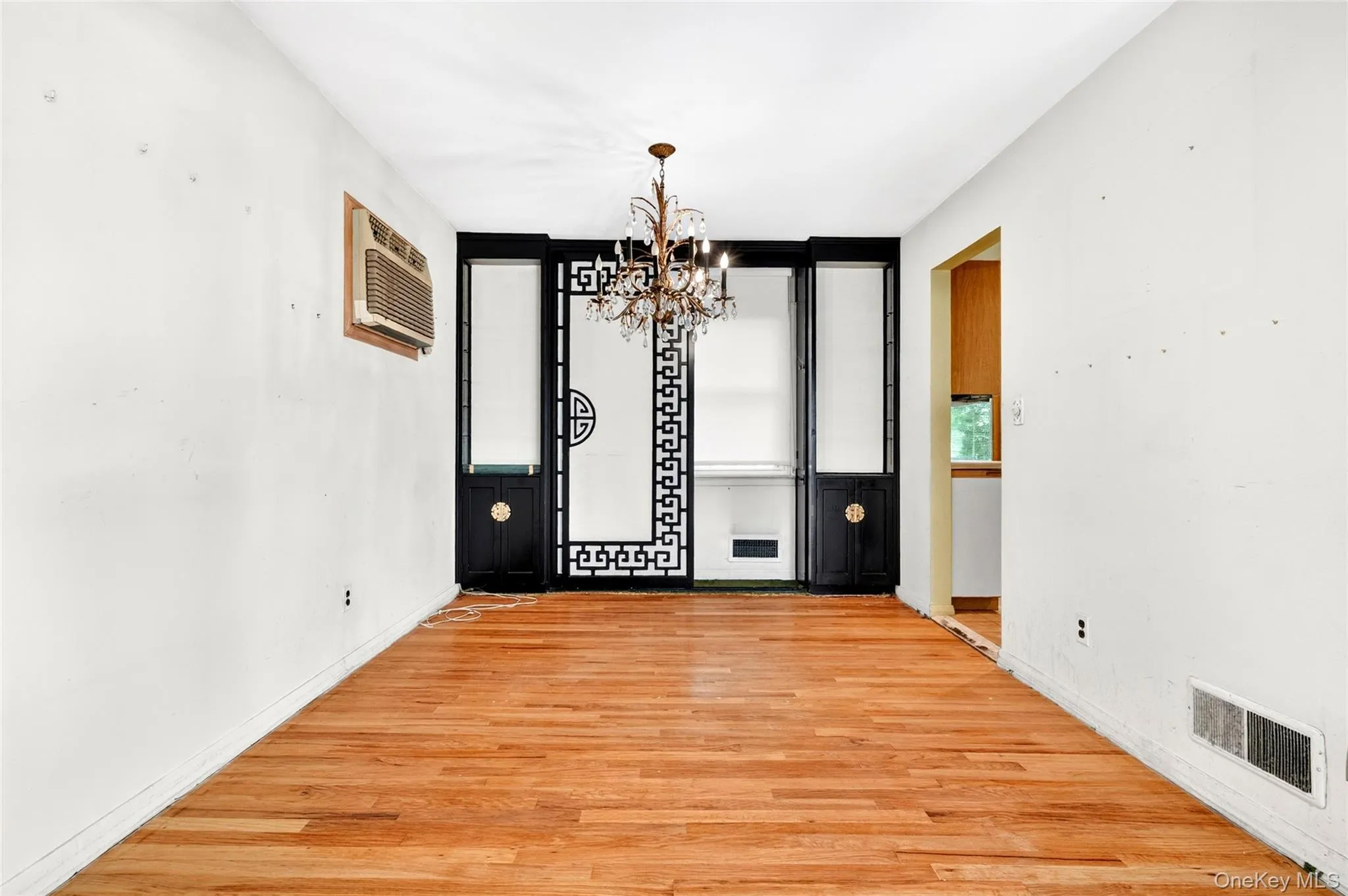 2 Forest Knoll Drive, Ramapo, NY, 3 Bedrooms Bedrooms, 6 Rooms Rooms,1 BathroomBathrooms,Residential,For Rent,Forest Knoll,0,1004111 2 Forest Knoll Drive, Ramapo, NY, 3 Bedrooms Bedrooms, 6 Rooms Rooms,1 BathroomBathrooms,Residential,For Rent,Forest Knoll,0,1004111
