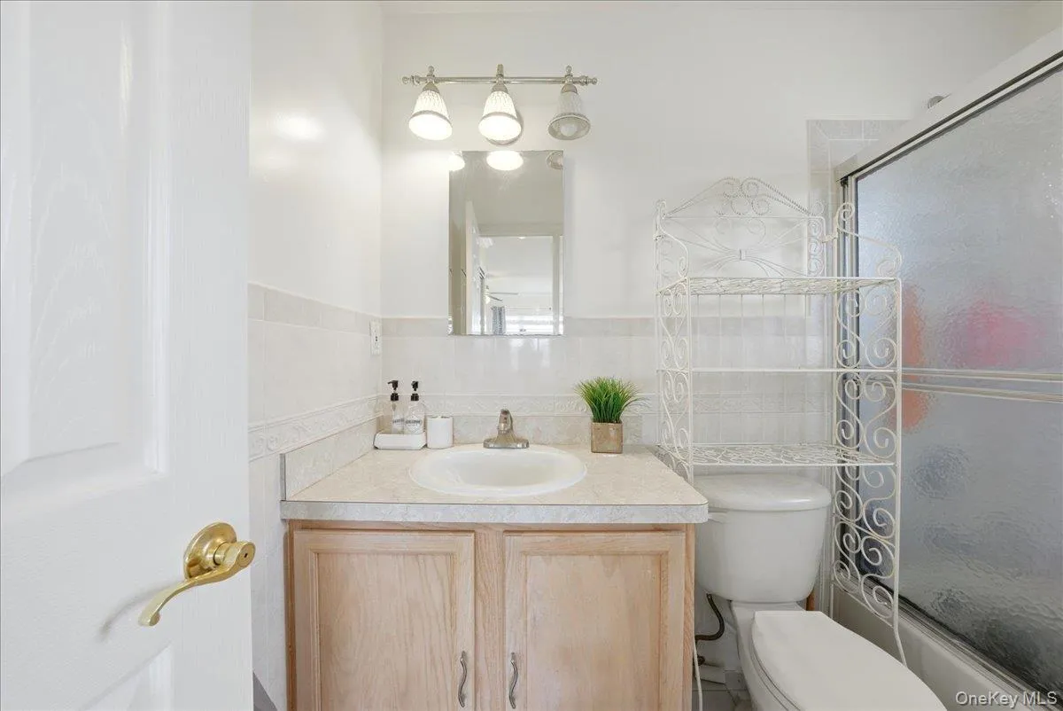 163 Surf Drive, New York, NY, 3 Bedrooms Bedrooms, 7 Rooms Rooms,2 BathroomsBathrooms,Residential,For Rent,Surf,0,1004114 163 Surf Drive, New York, NY, 3 Bedrooms Bedrooms, 7 Rooms Rooms,2 BathroomsBathrooms,Residential,For Rent,Surf,0,1004114