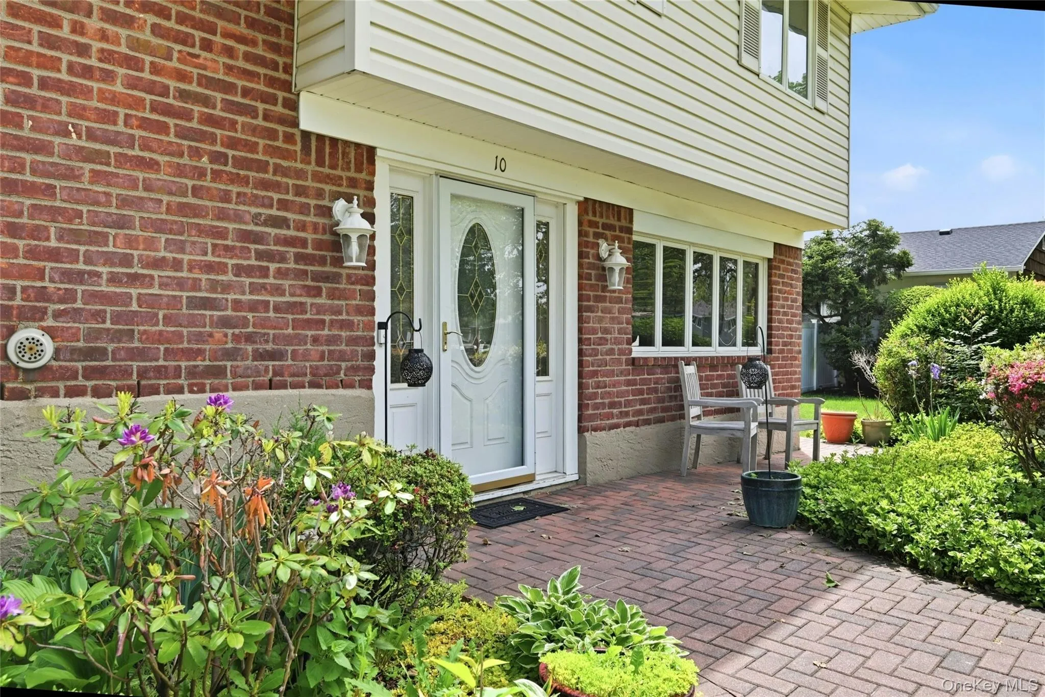 10 Darien Place, Huntington, NY, 4 Bedrooms Bedrooms, 9 Rooms Rooms,2 BathroomsBathrooms,Residential,For Rent,Darien,0,1004115 10 Darien Place, Huntington, NY, 4 Bedrooms Bedrooms, 9 Rooms Rooms,2 BathroomsBathrooms,Residential,For Rent,Darien,0,1004115