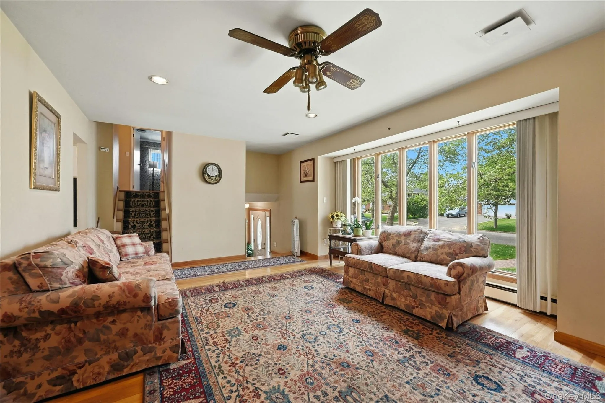 10 Darien Place, Huntington, NY, 4 Bedrooms Bedrooms, 9 Rooms Rooms,2 BathroomsBathrooms,Residential,For Rent,Darien,0,1004115 10 Darien Place, Huntington, NY, 4 Bedrooms Bedrooms, 9 Rooms Rooms,2 BathroomsBathrooms,Residential,For Rent,Darien,0,1004115