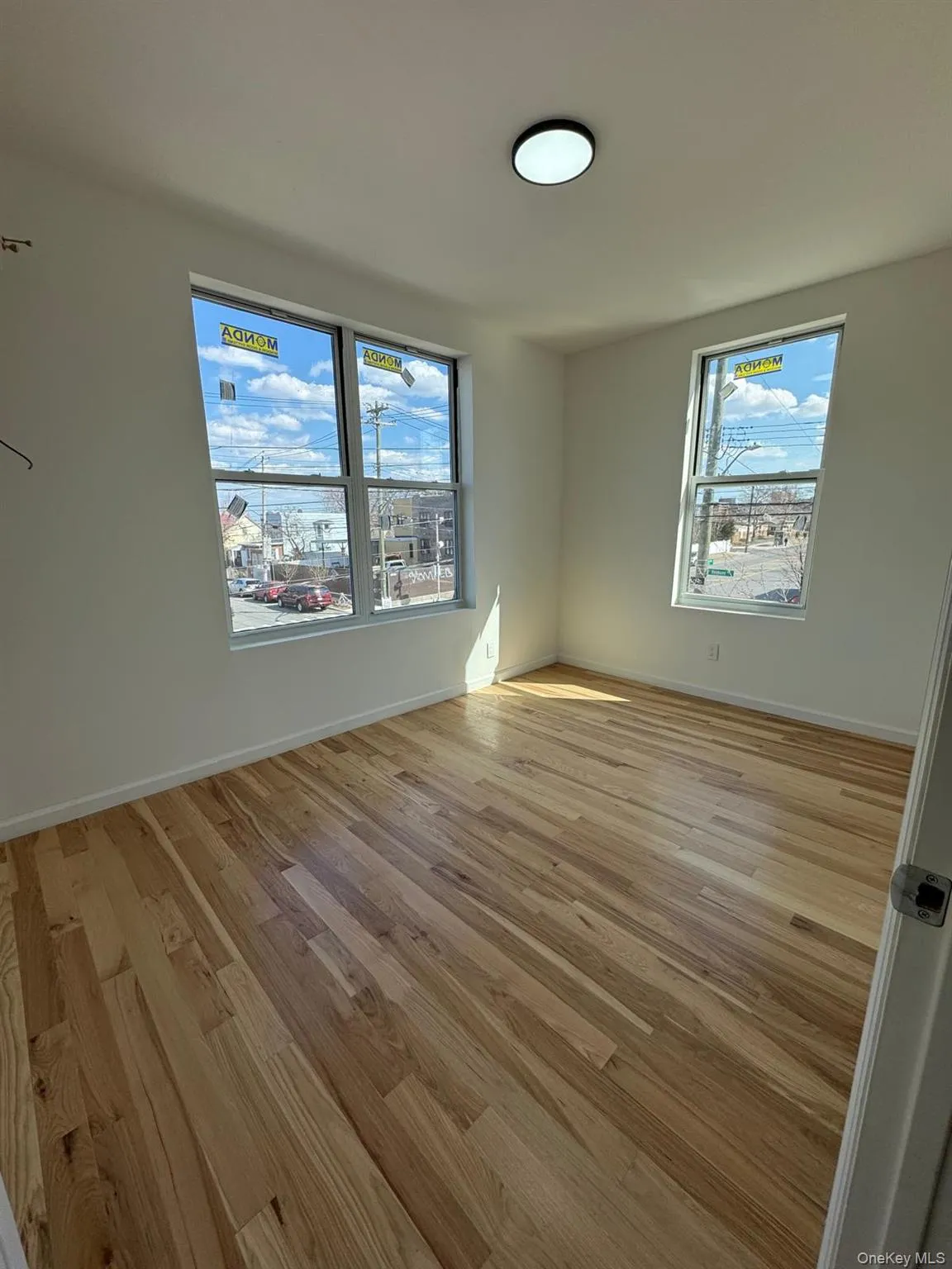 861 Castle Hill Avenue, New York, NY, 4 Bedrooms Bedrooms, 4 Rooms Rooms,1 BathroomBathrooms,Residential Lease,For Rent,Castle Hill,0,1004117 861 Castle Hill Avenue, New York, NY, 4 Bedrooms Bedrooms, 4 Rooms Rooms,1 BathroomBathrooms,Residential Lease,For Rent,Castle Hill,0,1004117