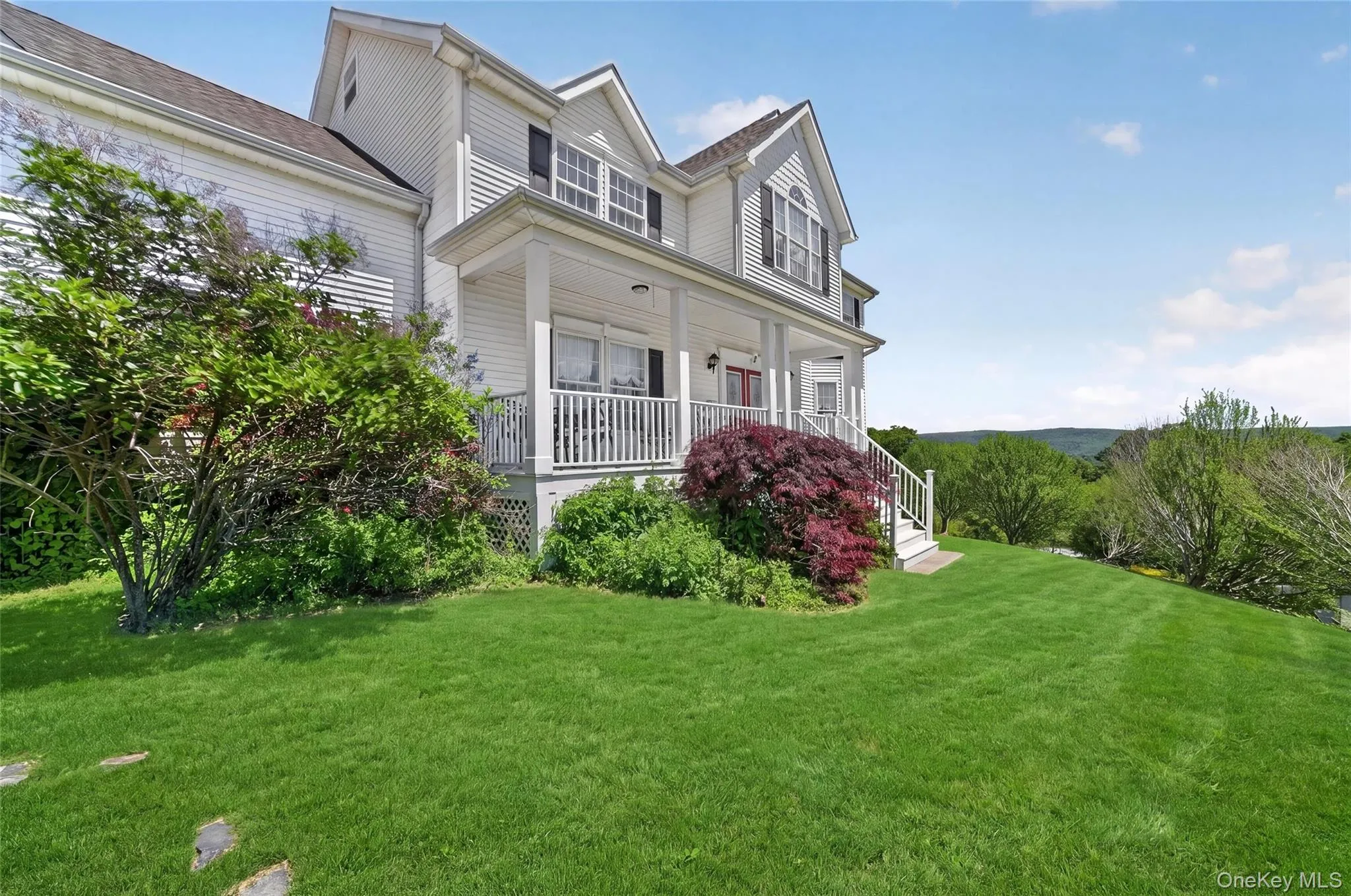 8 Alloway Crescent, Woodbury, NY, 5 Bedrooms Bedrooms, 11 Rooms Rooms,3 BathroomsBathrooms,Residential,For Rent,Alloway,0,1004118 8 Alloway Crescent, Woodbury, NY, 5 Bedrooms Bedrooms, 11 Rooms Rooms,3 BathroomsBathrooms,Residential,For Rent,Alloway,0,1004118