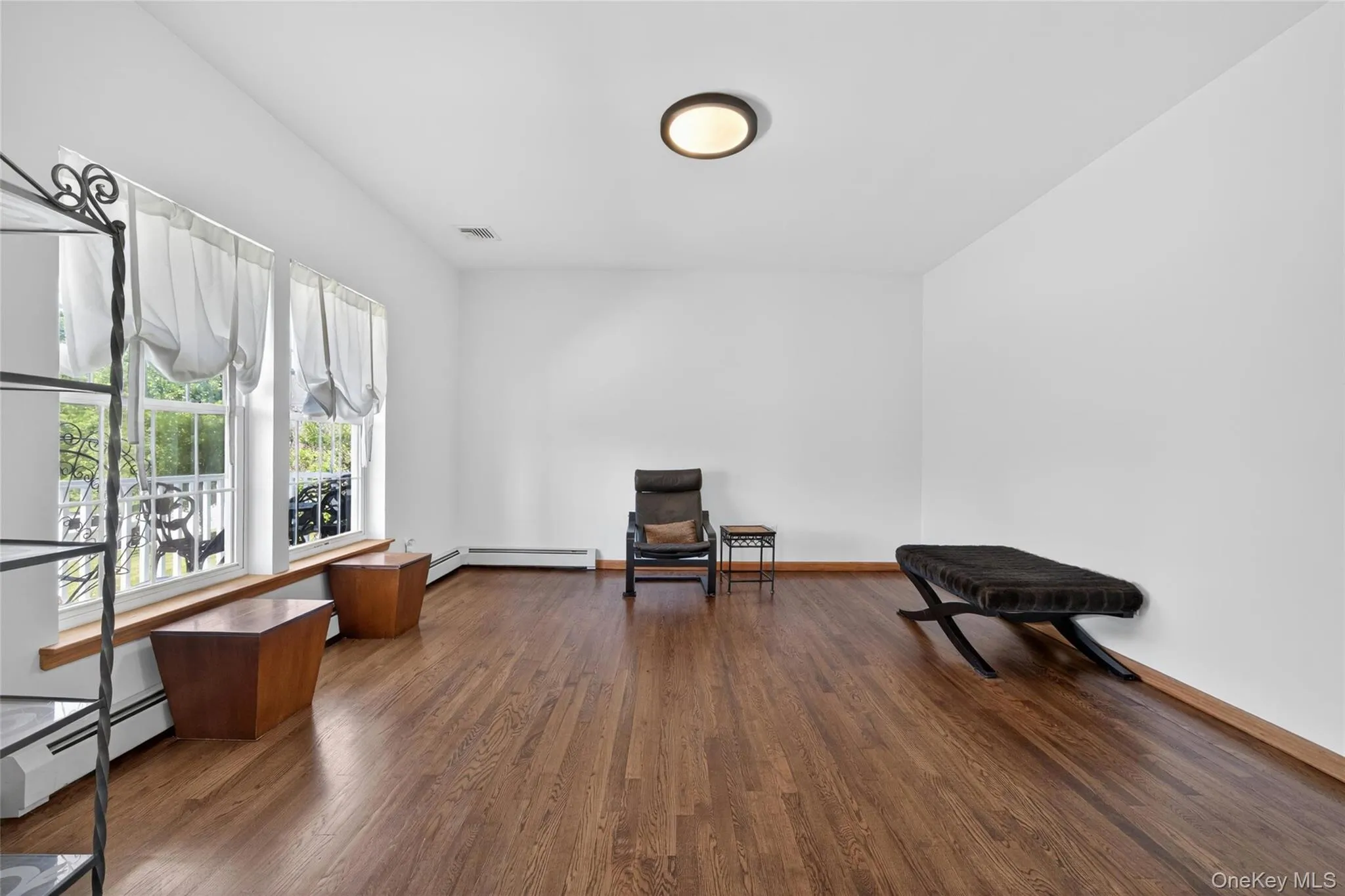 8 Alloway Crescent, Woodbury, NY, 5 Bedrooms Bedrooms, 11 Rooms Rooms,3 BathroomsBathrooms,Residential,For Rent,Alloway,0,1004118 8 Alloway Crescent, Woodbury, NY, 5 Bedrooms Bedrooms, 11 Rooms Rooms,3 BathroomsBathrooms,Residential,For Rent,Alloway,0,1004118