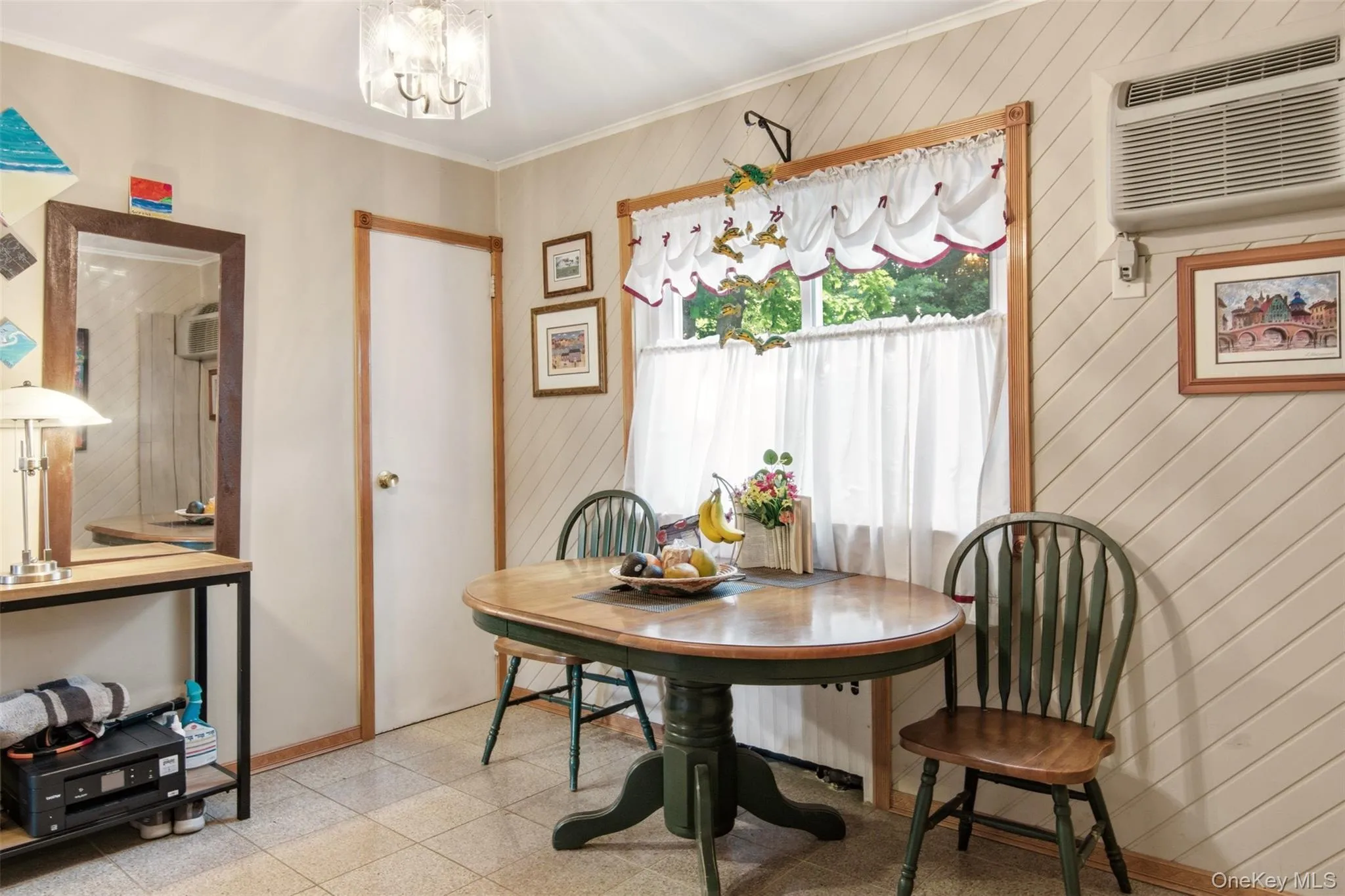 1615 Estelle Avenue, Hempstead, NY, 4 Bedrooms Bedrooms, 7 Rooms Rooms,2 BathroomsBathrooms,Residential,For Rent,Estelle,0,1004119 1615 Estelle Avenue, Hempstead, NY, 4 Bedrooms Bedrooms, 7 Rooms Rooms,2 BathroomsBathrooms,Residential,For Rent,Estelle,0,1004119