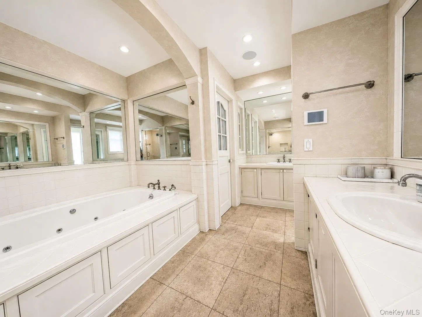 124 Lincoln Avenue, Harrison, NY, 6 Bedrooms Bedrooms, 13 Rooms Rooms,4 BathroomsBathrooms,Residential,For Rent,Lincoln,0,1004122 124 Lincoln Avenue, Harrison, NY, 6 Bedrooms Bedrooms, 13 Rooms Rooms,4 BathroomsBathrooms,Residential,For Rent,Lincoln,0,1004122