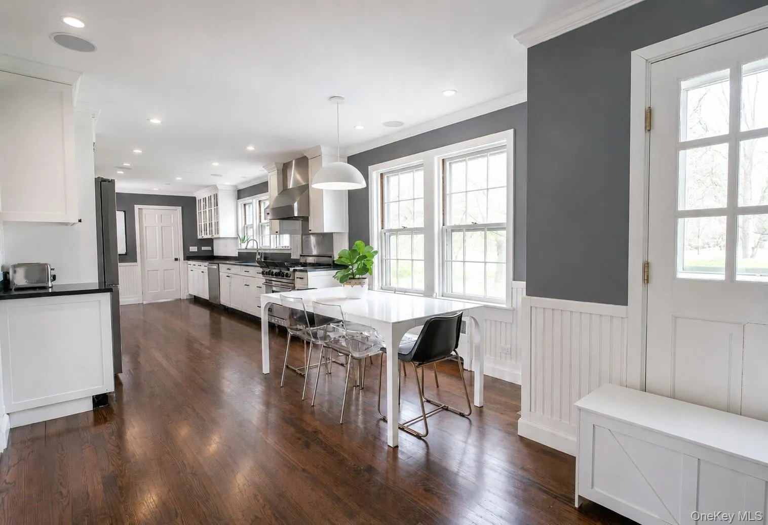 124 Lincoln Avenue, Harrison, NY, 6 Bedrooms Bedrooms, 13 Rooms Rooms,4 BathroomsBathrooms,Residential,For Rent,Lincoln,0,1004122 124 Lincoln Avenue, Harrison, NY, 6 Bedrooms Bedrooms, 13 Rooms Rooms,4 BathroomsBathrooms,Residential,For Rent,Lincoln,0,1004122
