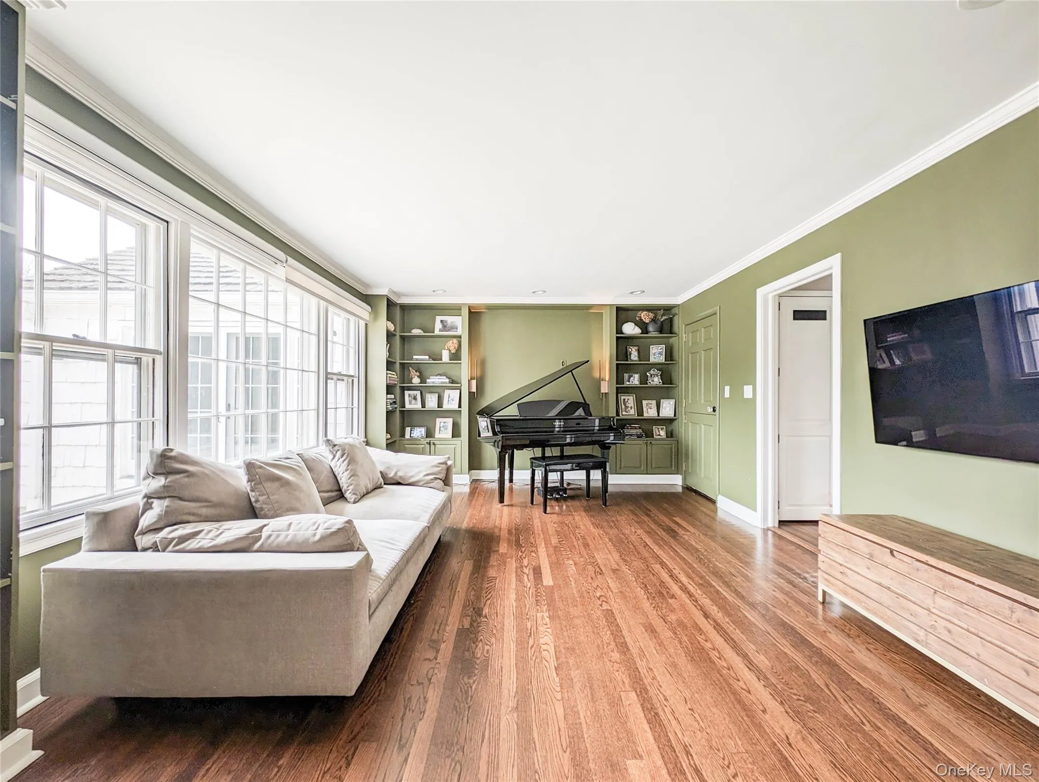 124 Lincoln Avenue, Harrison, NY, 6 Bedrooms Bedrooms, 13 Rooms Rooms,4 BathroomsBathrooms,Residential,For Rent,Lincoln,0,1004122 124 Lincoln Avenue, Harrison, NY, 6 Bedrooms Bedrooms, 13 Rooms Rooms,4 BathroomsBathrooms,Residential,For Rent,Lincoln,0,1004122