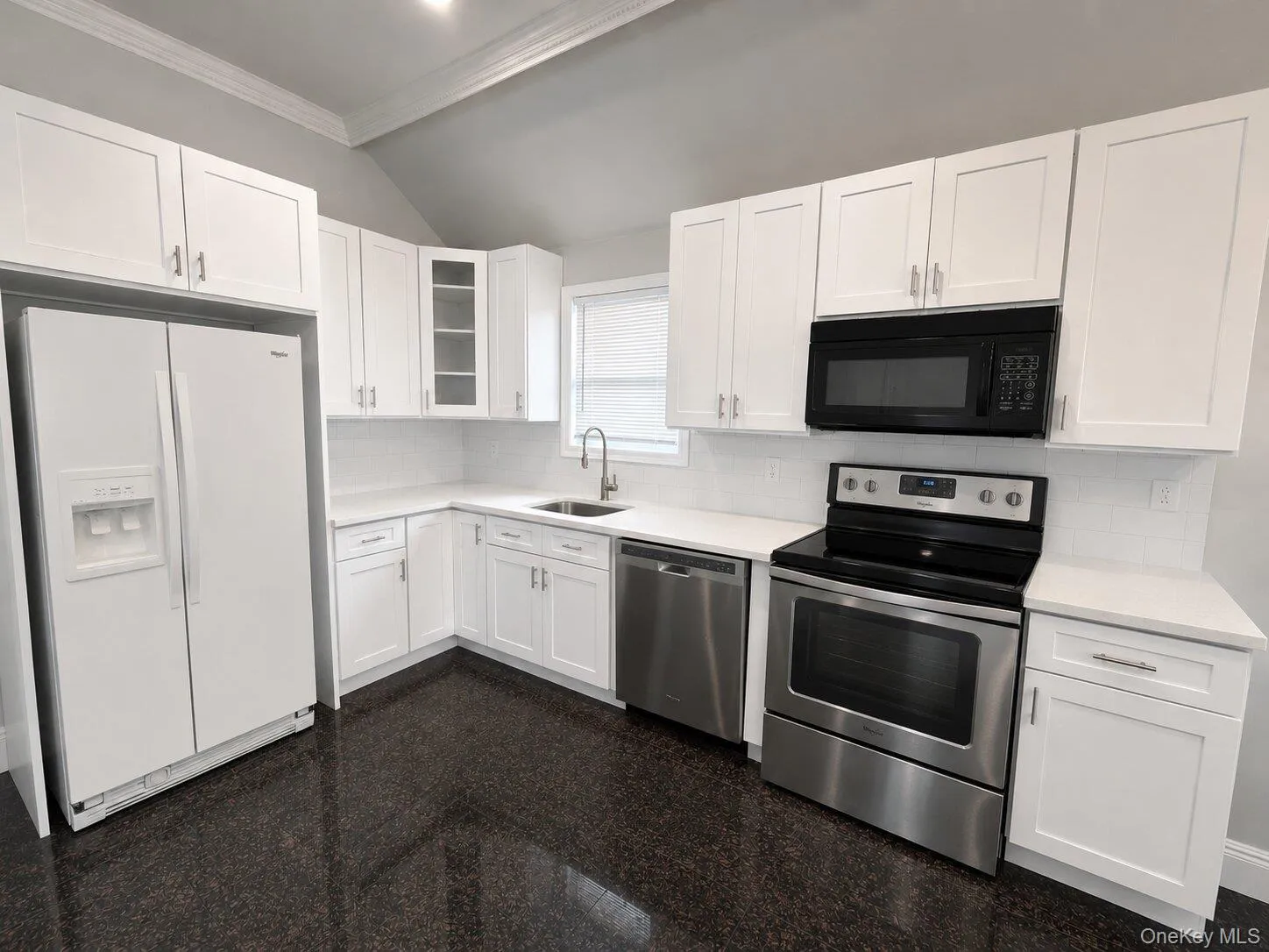 2 Andrew Lane, Hempstead, NY, 3 Bedrooms Bedrooms, 5 Rooms Rooms,1 BathroomBathrooms,Residential Lease,For Rent,Andrew,0,1004123 2 Andrew Lane, Hempstead, NY, 3 Bedrooms Bedrooms, 5 Rooms Rooms,1 BathroomBathrooms,Residential Lease,For Rent,Andrew,0,1004123