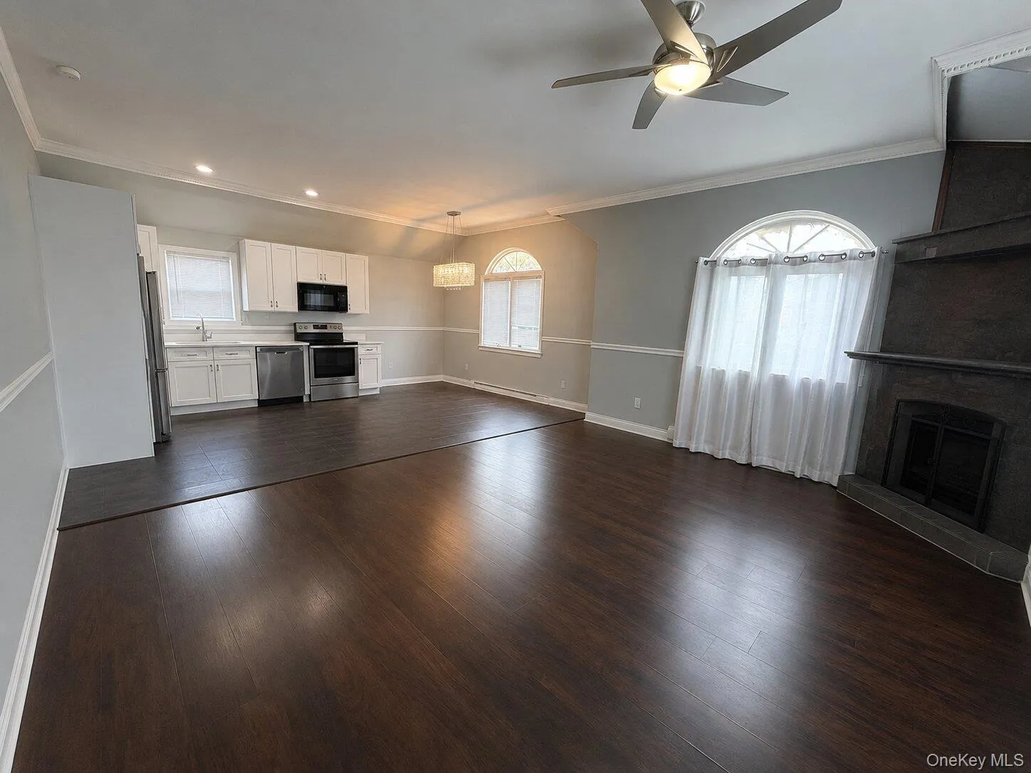 2 Andrew Lane, Hempstead, NY, 3 Bedrooms Bedrooms, 5 Rooms Rooms,1 BathroomBathrooms,Residential Lease,For Rent,Andrew,0,1004123 2 Andrew Lane, Hempstead, NY, 3 Bedrooms Bedrooms, 5 Rooms Rooms,1 BathroomBathrooms,Residential Lease,For Rent,Andrew,0,1004123