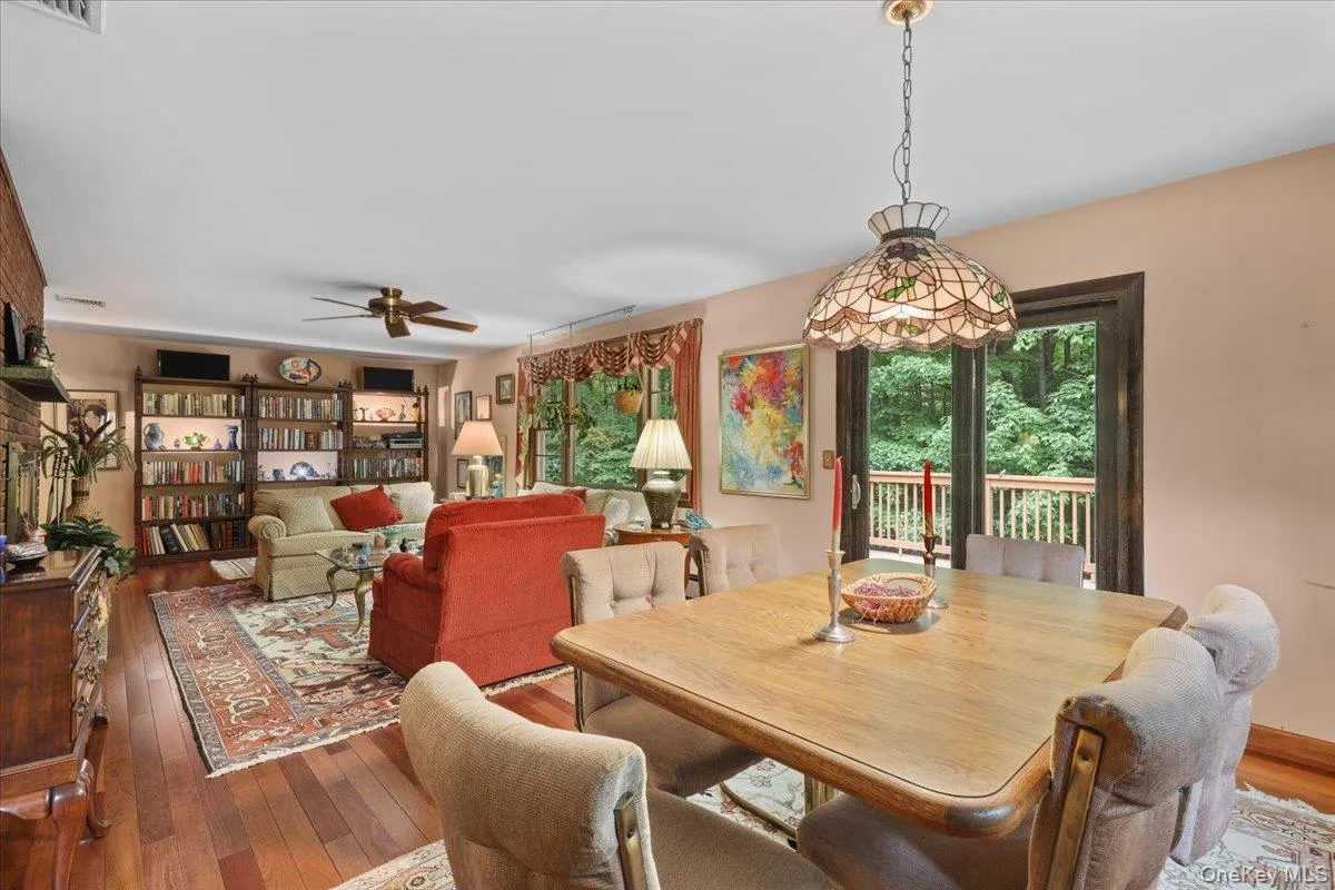 17 Galloway Lane, Cortlandt, NY, 3 Bedrooms Bedrooms, 8 Rooms Rooms,2 BathroomsBathrooms,Residential,For Rent,Galloway,0,1004124 17 Galloway Lane, Cortlandt, NY, 3 Bedrooms Bedrooms, 8 Rooms Rooms,2 BathroomsBathrooms,Residential,For Rent,Galloway,0,1004124
