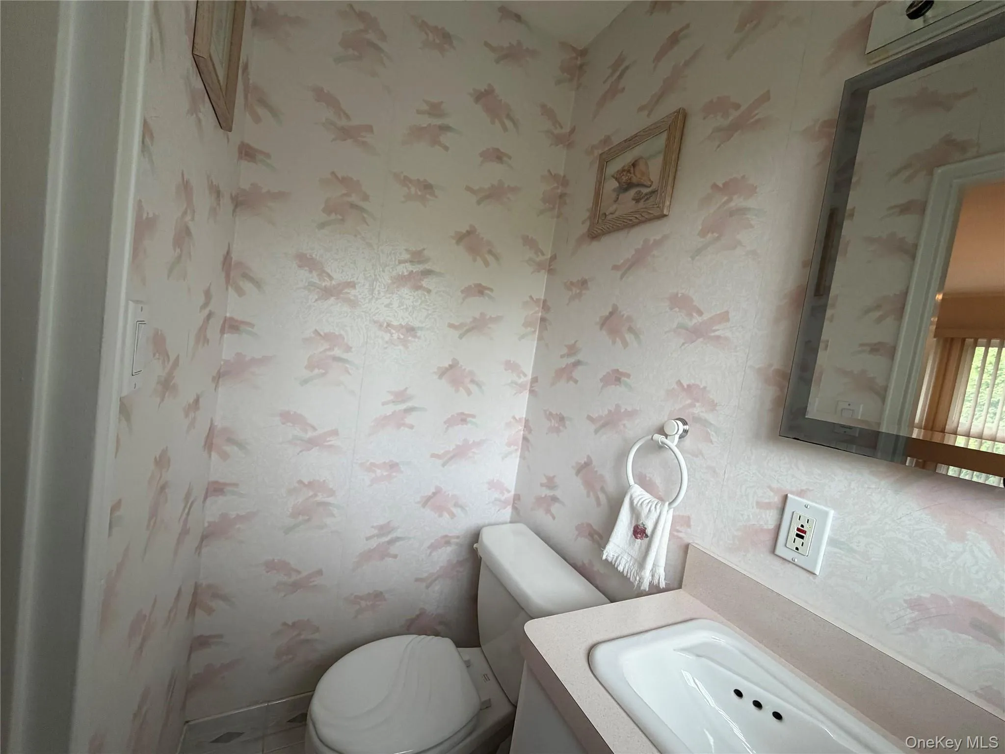8 Stell Lane, Huntington, NY, 5 Bedrooms Bedrooms, 9 Rooms Rooms,2 BathroomsBathrooms,Residential,For Rent,Stell,0,1004127 8 Stell Lane, Huntington, NY, 5 Bedrooms Bedrooms, 9 Rooms Rooms,2 BathroomsBathrooms,Residential,For Rent,Stell,0,1004127