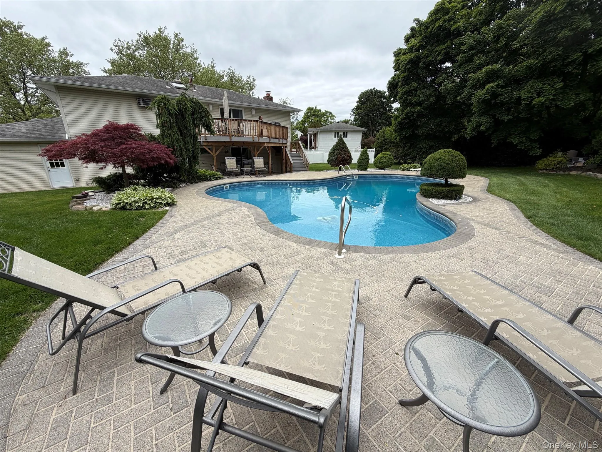 8 Stell Lane, Huntington, NY, 5 Bedrooms Bedrooms, 9 Rooms Rooms,2 BathroomsBathrooms,Residential,For Rent,Stell,0,1004127 8 Stell Lane, Huntington, NY, 5 Bedrooms Bedrooms, 9 Rooms Rooms,2 BathroomsBathrooms,Residential,For Rent,Stell,0,1004127