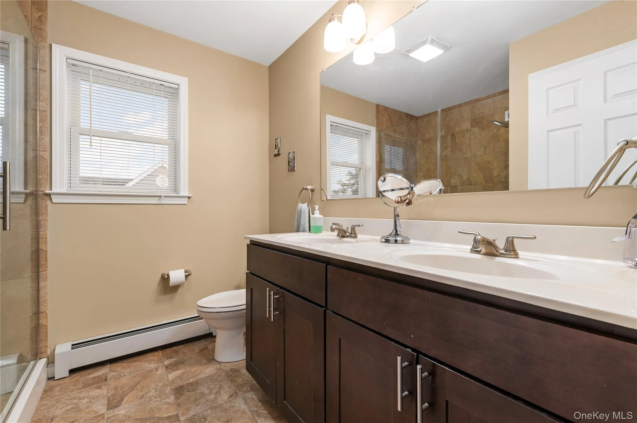 3 Cheshire Road, Oyster Bay, NY, 5 Bedrooms Bedrooms, 8 Rooms Rooms,3 BathroomsBathrooms,Residential,For Rent,Cheshire,0,1004128 3 Cheshire Road, Oyster Bay, NY, 5 Bedrooms Bedrooms, 8 Rooms Rooms,3 BathroomsBathrooms,Residential,For Rent,Cheshire,0,1004128