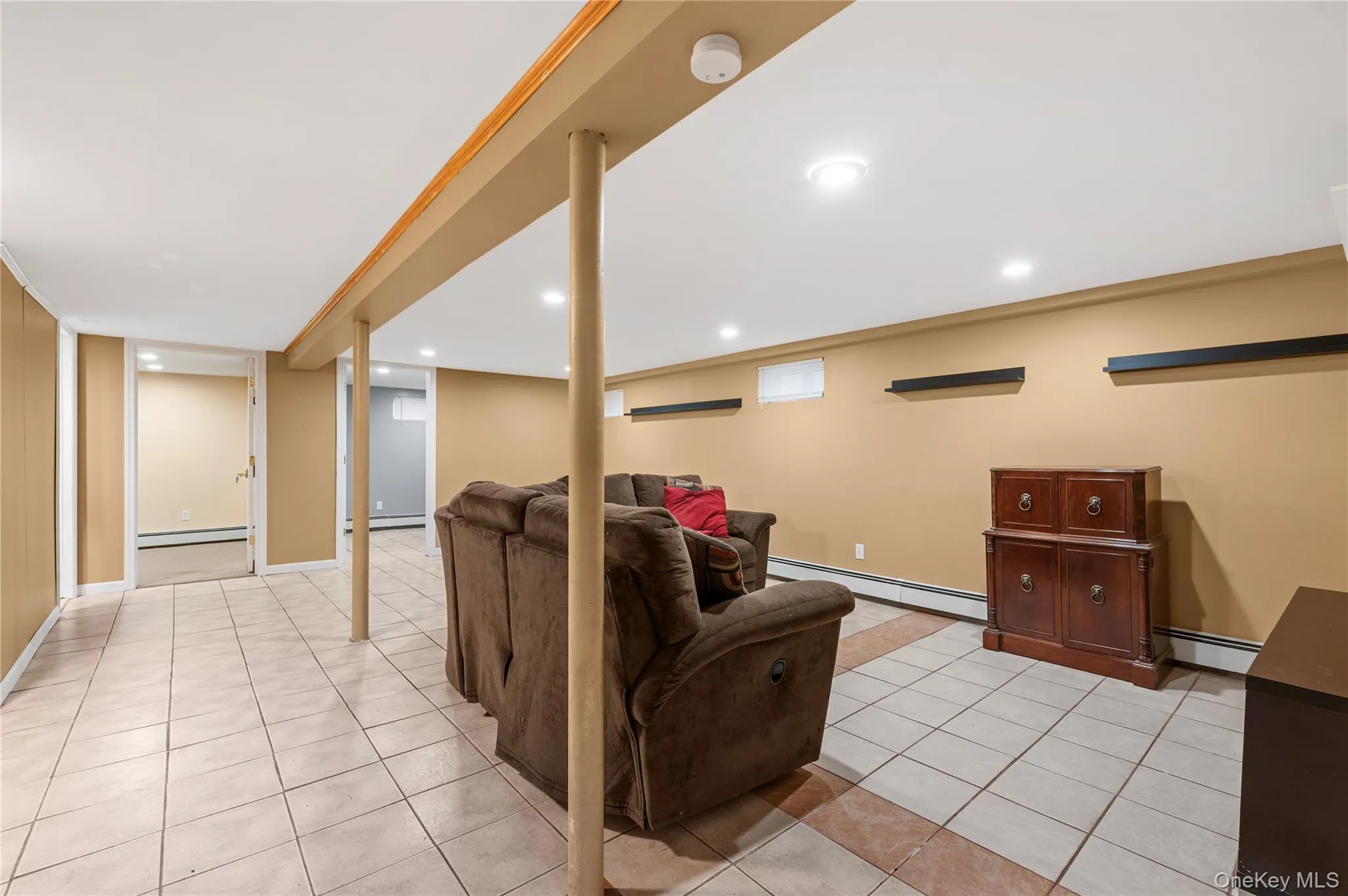 3 Cheshire Road, Oyster Bay, NY, 5 Bedrooms Bedrooms, 8 Rooms Rooms,3 BathroomsBathrooms,Residential,For Rent,Cheshire,0,1004128 3 Cheshire Road, Oyster Bay, NY, 5 Bedrooms Bedrooms, 8 Rooms Rooms,3 BathroomsBathrooms,Residential,For Rent,Cheshire,0,1004128