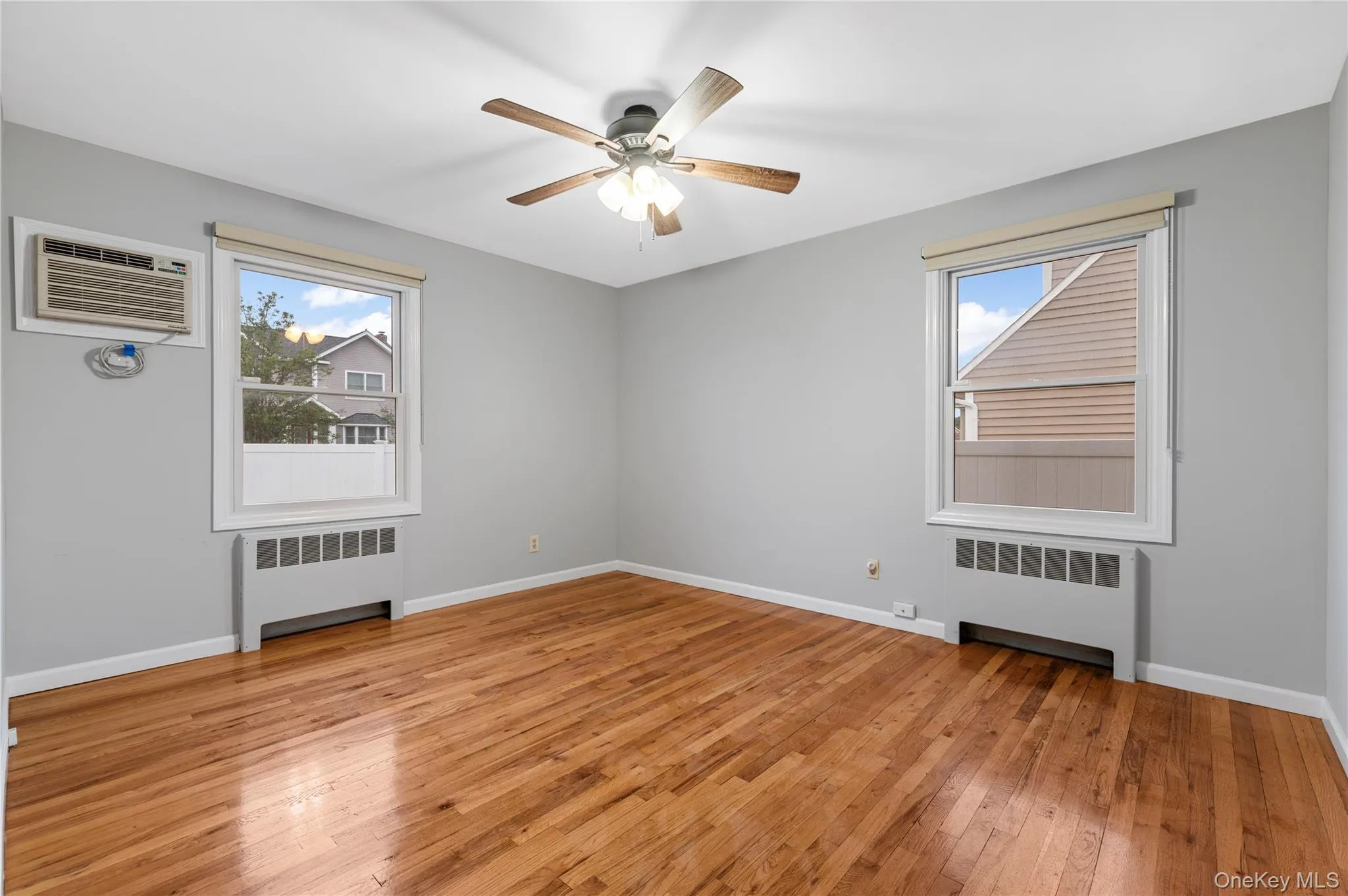 3 Cheshire Road, Oyster Bay, NY, 5 Bedrooms Bedrooms, 8 Rooms Rooms,3 BathroomsBathrooms,Residential,For Rent,Cheshire,0,1004128 3 Cheshire Road, Oyster Bay, NY, 5 Bedrooms Bedrooms, 8 Rooms Rooms,3 BathroomsBathrooms,Residential,For Rent,Cheshire,0,1004128