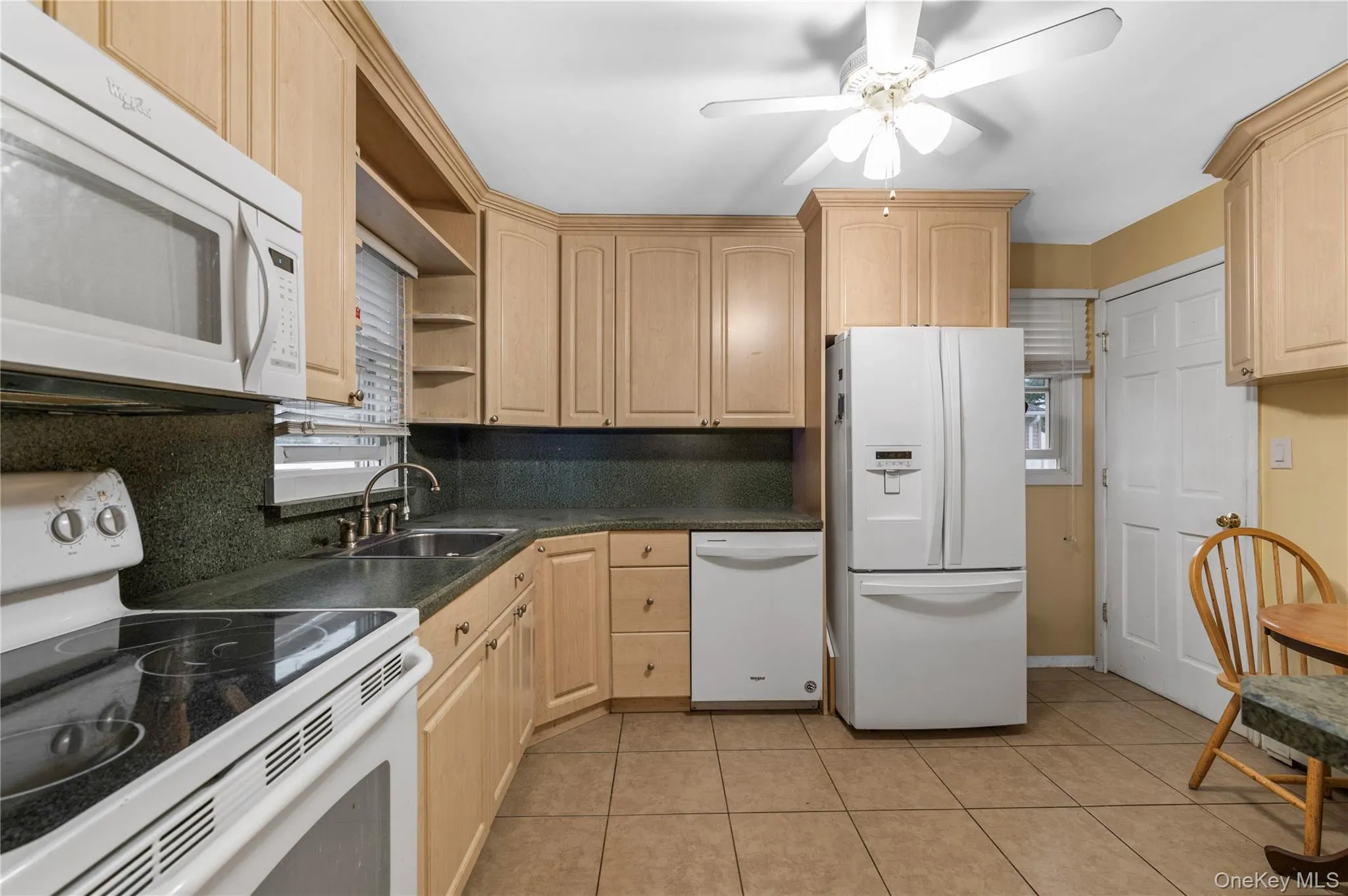 3 Cheshire Road, Oyster Bay, NY, 5 Bedrooms Bedrooms, 8 Rooms Rooms,3 BathroomsBathrooms,Residential,For Rent,Cheshire,0,1004128 3 Cheshire Road, Oyster Bay, NY, 5 Bedrooms Bedrooms, 8 Rooms Rooms,3 BathroomsBathrooms,Residential,For Rent,Cheshire,0,1004128