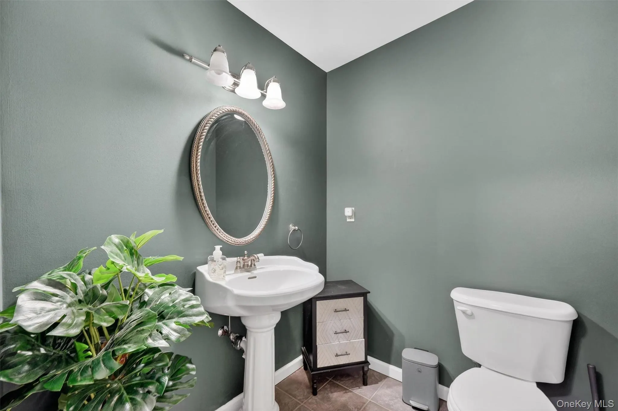 39 Goffredo Court, Middletown, NY, 3 Bedrooms Bedrooms, 8 Rooms Rooms,2 BathroomsBathrooms,Residential,For Rent,Goffredo,0,1004131 39 Goffredo Court, Middletown, NY, 3 Bedrooms Bedrooms, 8 Rooms Rooms,2 BathroomsBathrooms,Residential,For Rent,Goffredo,0,1004131