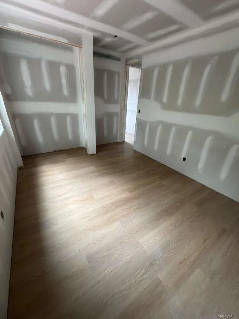 24 Timber Hill Lane, Fallsburg, NY, 4 Bedrooms Bedrooms, 6 Rooms Rooms,2 BathroomsBathrooms,Residential,For Rent,Timber Hill,0,1004134 24 Timber Hill Lane, Fallsburg, NY, 4 Bedrooms Bedrooms, 6 Rooms Rooms,2 BathroomsBathrooms,Residential,For Rent,Timber Hill,0,1004134
