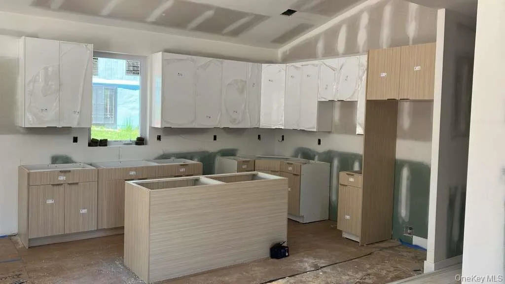 24 Timber Hill Lane, Fallsburg, NY, 4 Bedrooms Bedrooms, 6 Rooms Rooms,2 BathroomsBathrooms,Residential,For Rent,Timber Hill,0,1004134 24 Timber Hill Lane, Fallsburg, NY, 4 Bedrooms Bedrooms, 6 Rooms Rooms,2 BathroomsBathrooms,Residential,For Rent,Timber Hill,0,1004134