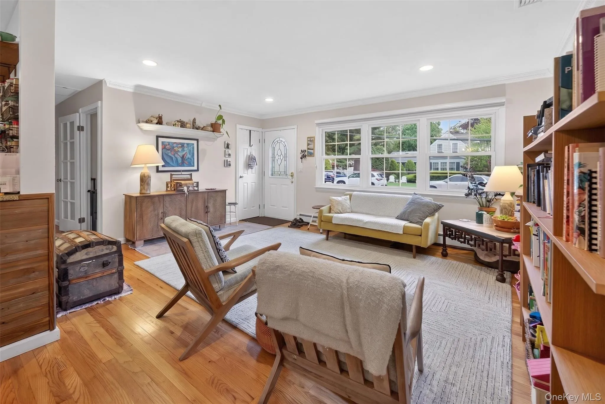 220 Grant Avenue, Smithtown, NY, 3 Bedrooms Bedrooms, 7 Rooms Rooms,2 BathroomsBathrooms,Residential,For Rent,Grant,0,1004135 220 Grant Avenue, Smithtown, NY, 3 Bedrooms Bedrooms, 7 Rooms Rooms,2 BathroomsBathrooms,Residential,For Rent,Grant,0,1004135